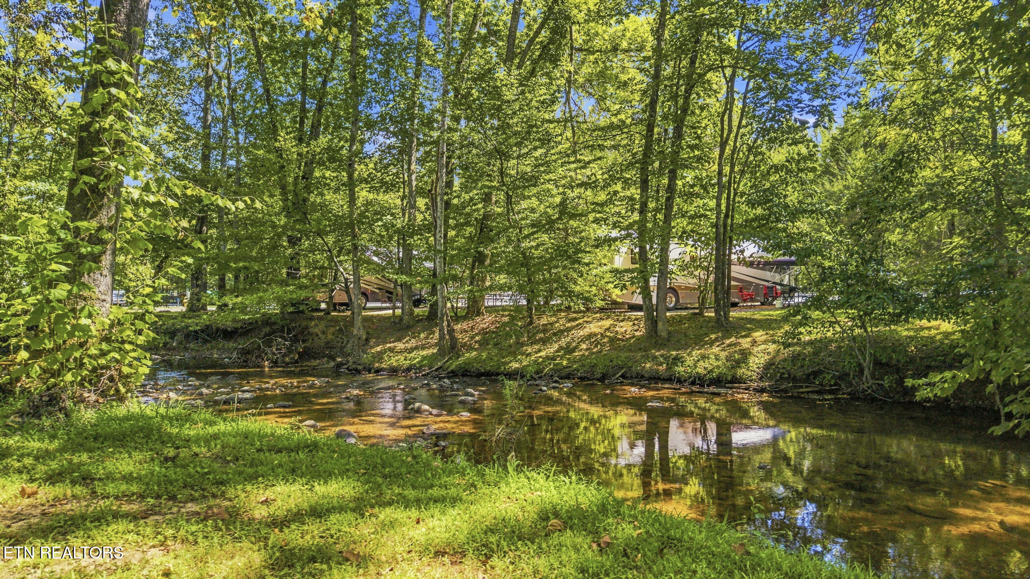 2032 Slippery Rock Circle Pigeon Forge TN 37862