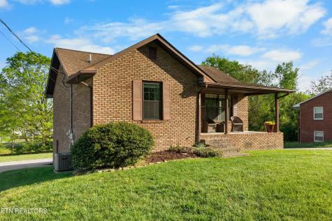 939 Fowler Street Clinton TN 37716