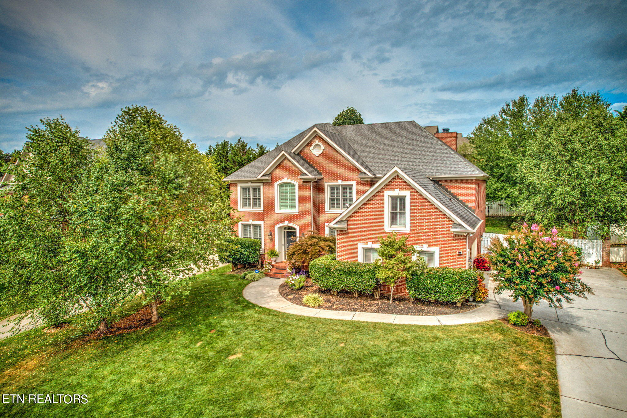 9113 Hailes Abbey Lane Knoxville TN 37922