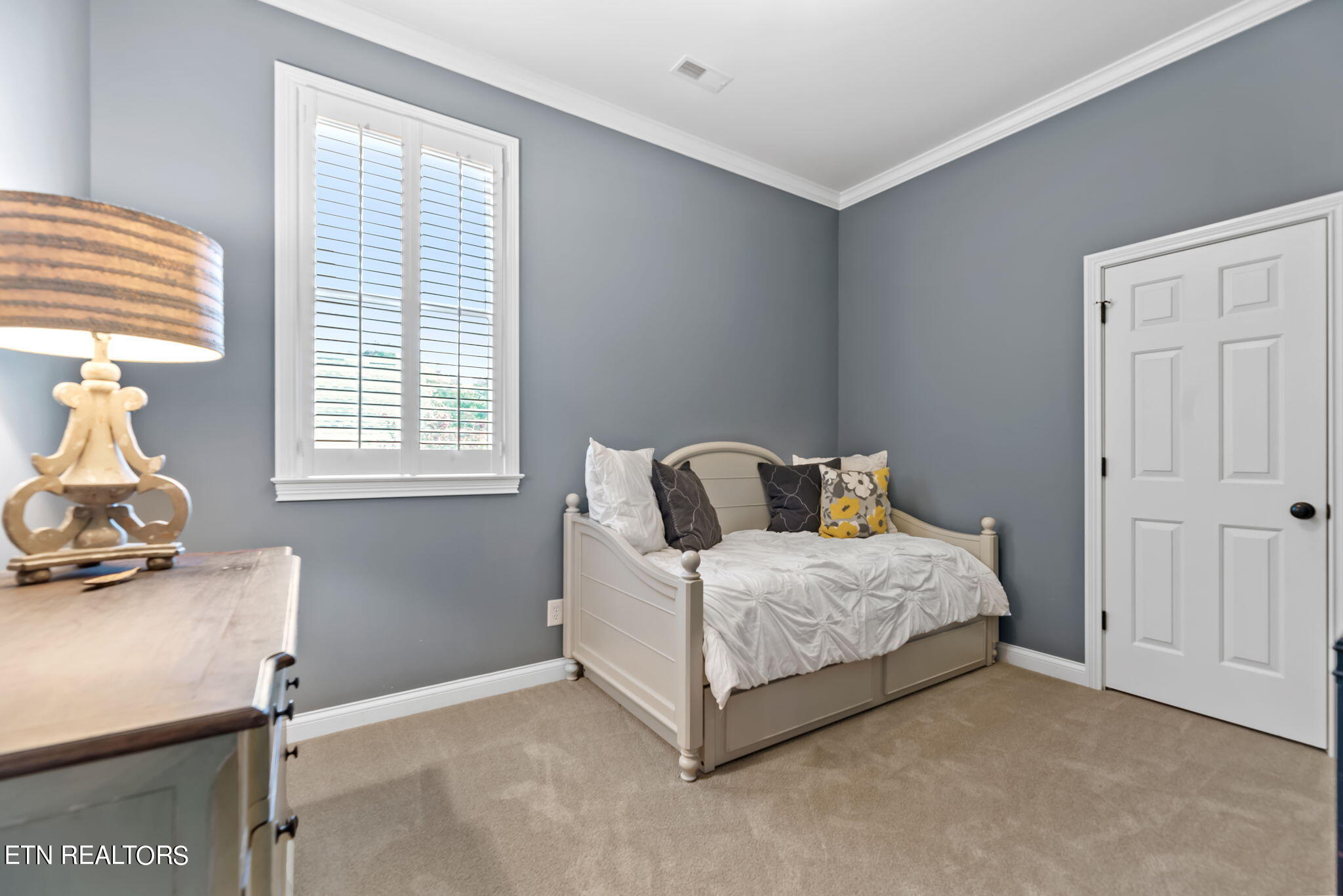 9113 Hailes Abbey Lane Knoxville TN 37922