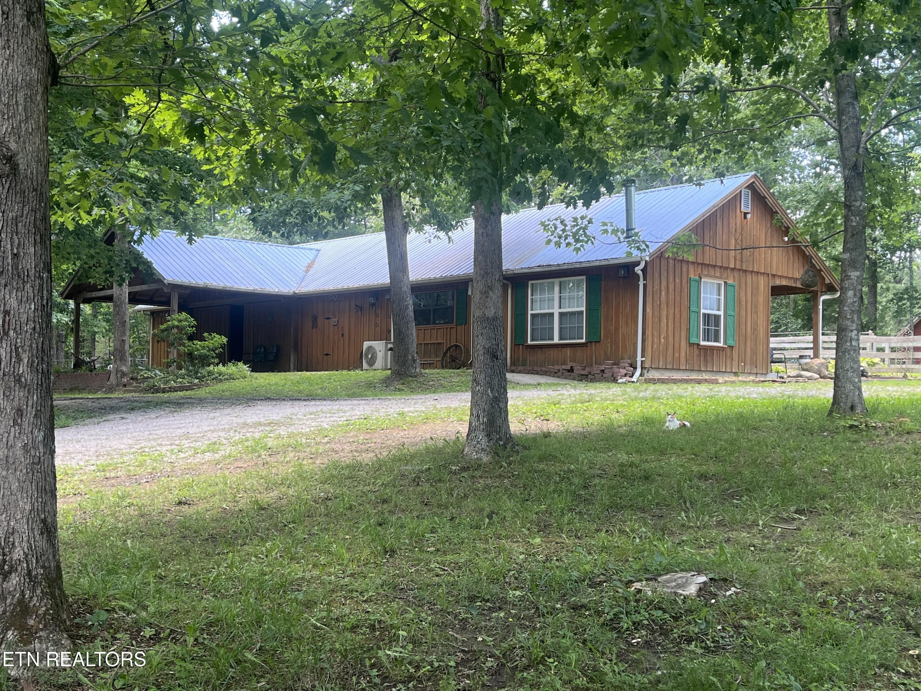684 Spruce Creek Drive Jamestown TN 38556