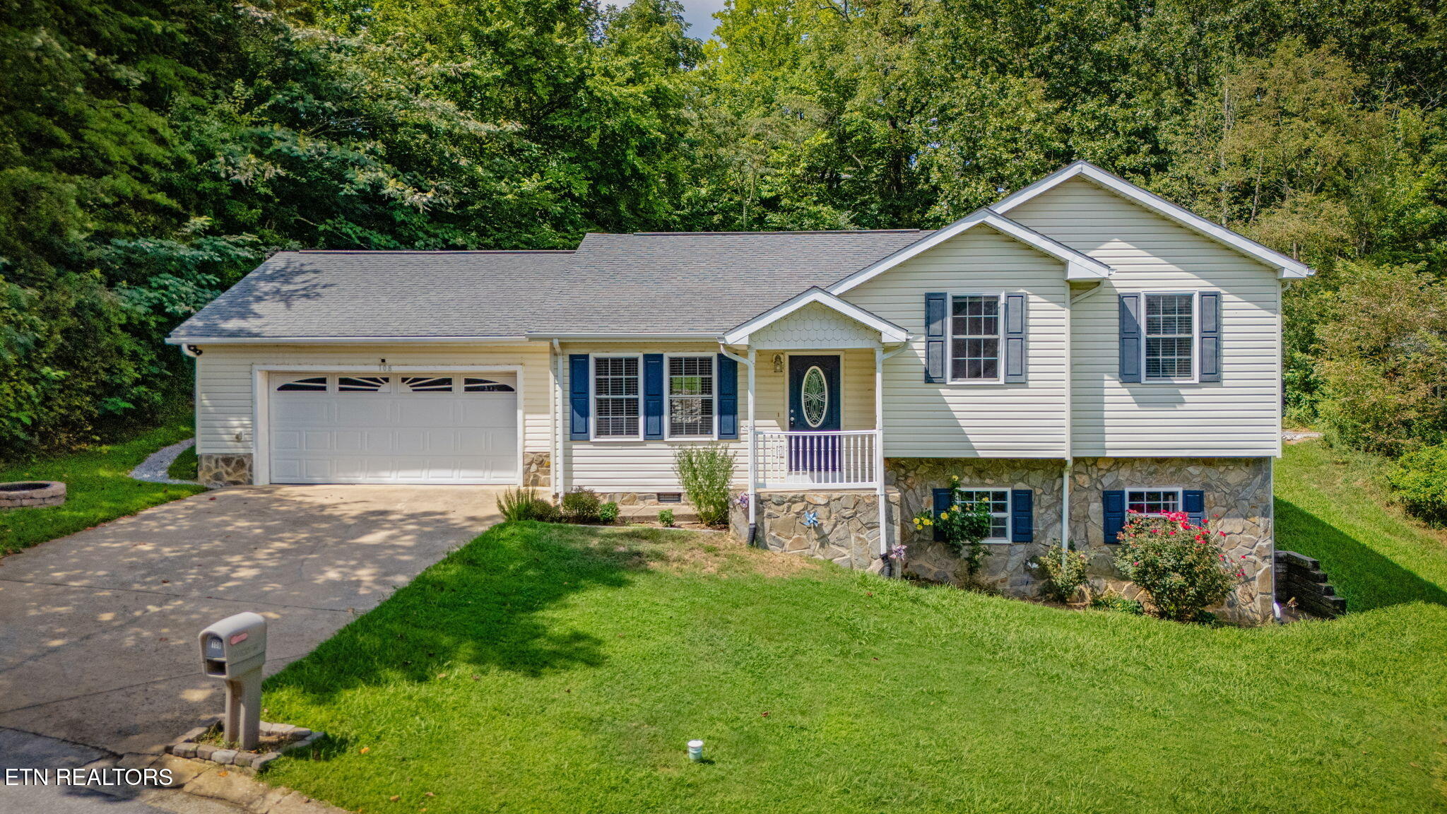 108 Plymouth Greeneville TN 37743