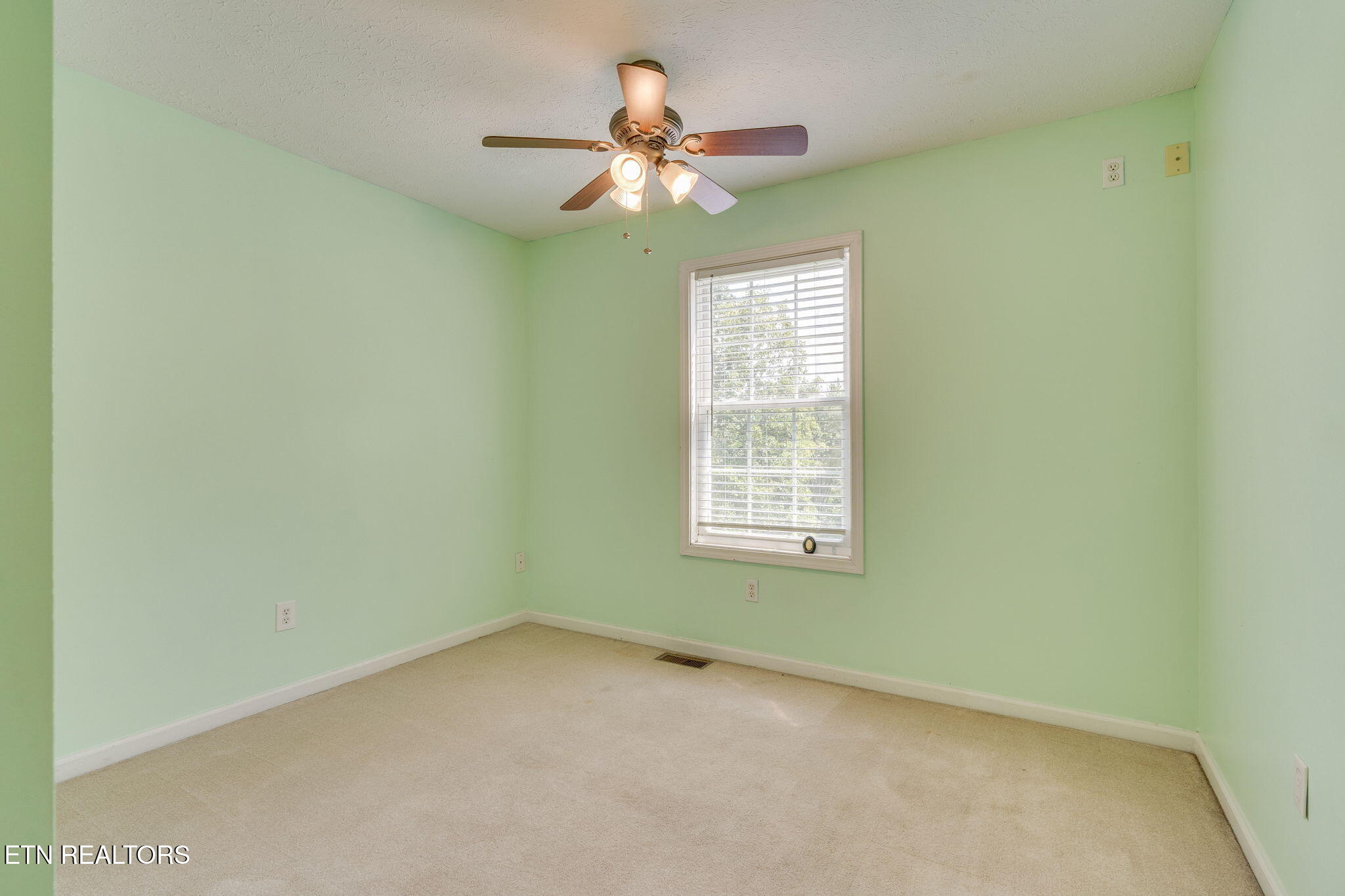 108 Plymouth Greeneville TN 37743
