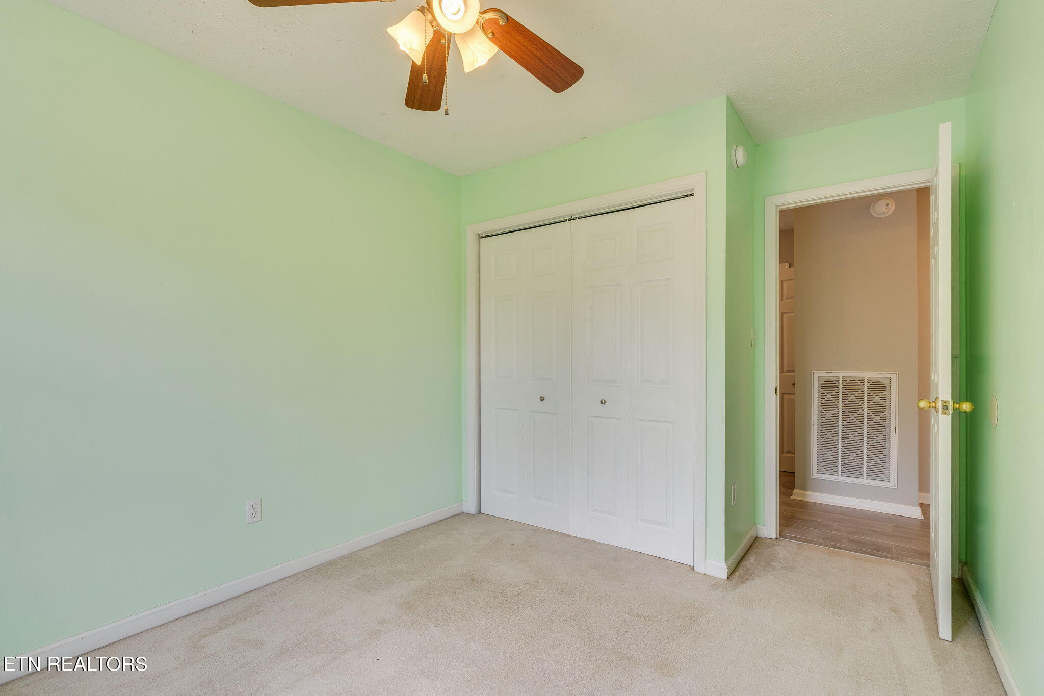 108 Plymouth Greeneville TN 37743