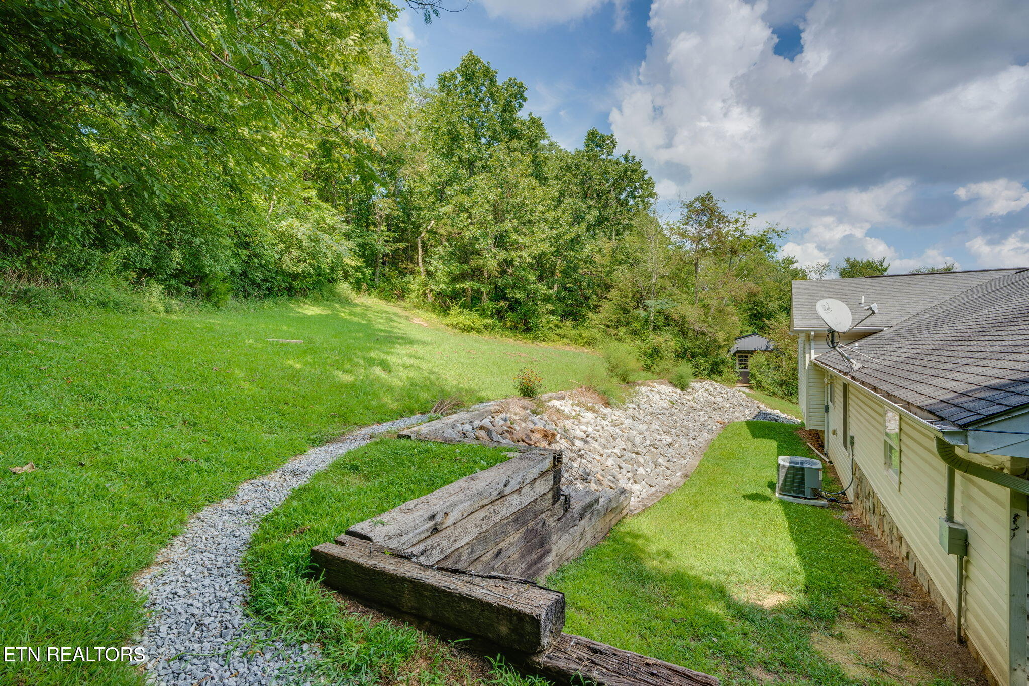 108 Plymouth Greeneville TN 37743