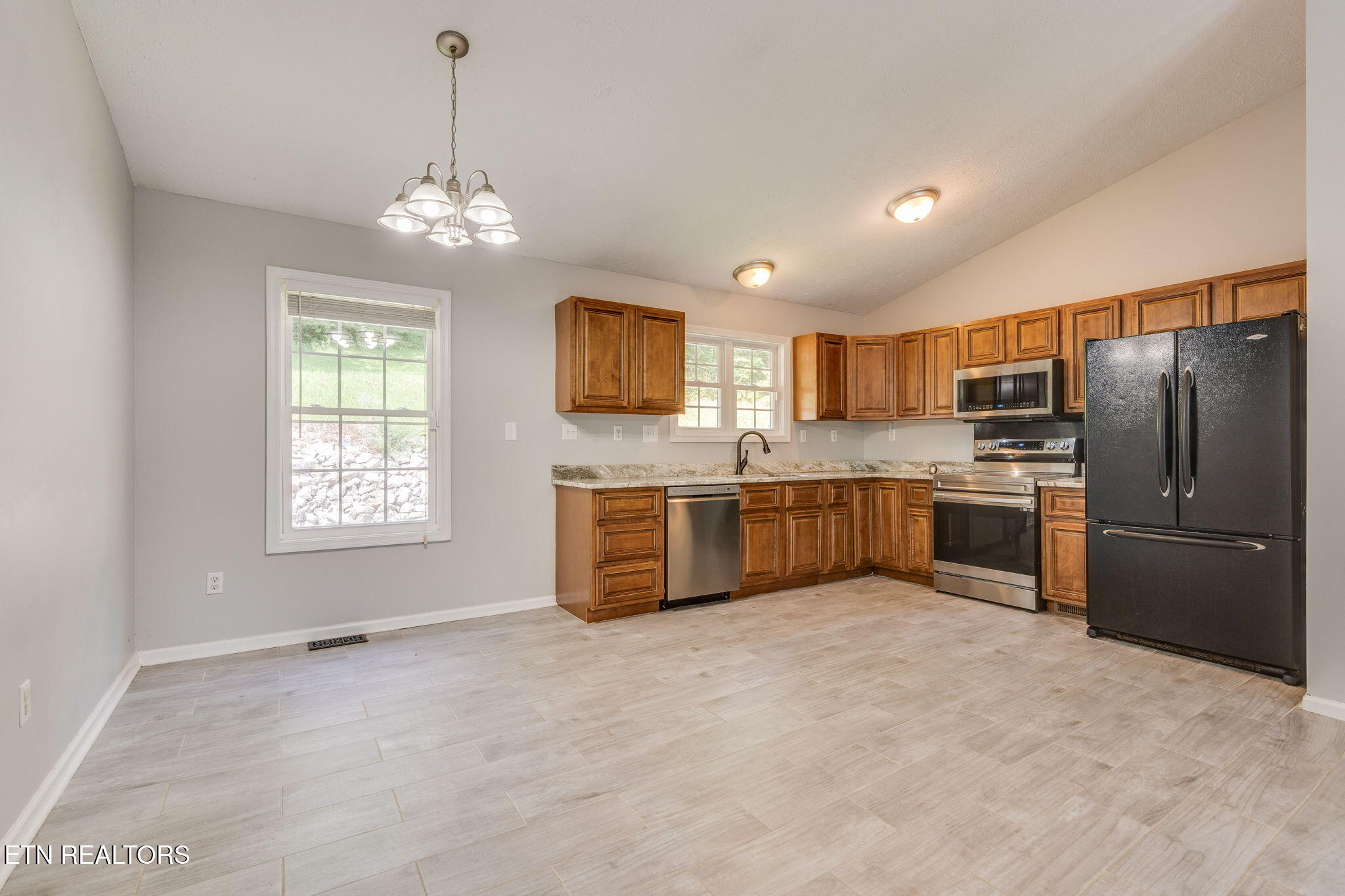 108 Plymouth Greeneville TN 37743