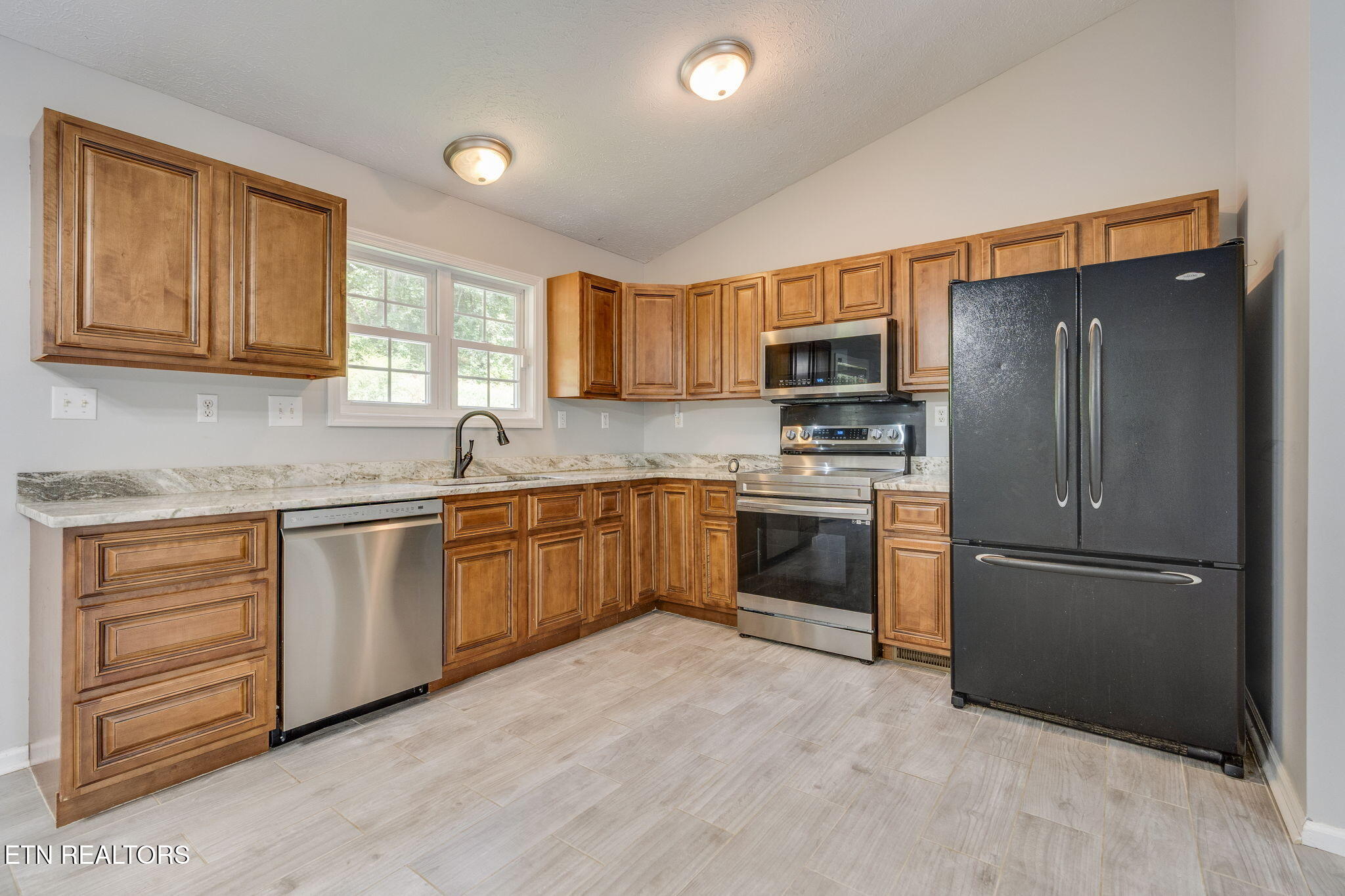 108 Plymouth Greeneville TN 37743