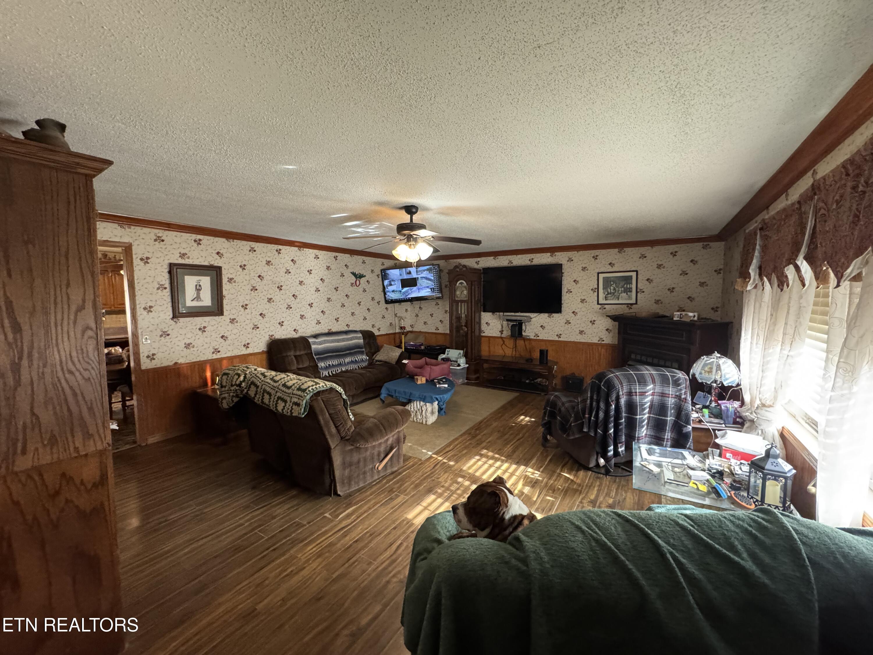 2502 Huntsville Hill Road Helenwood TN 37755