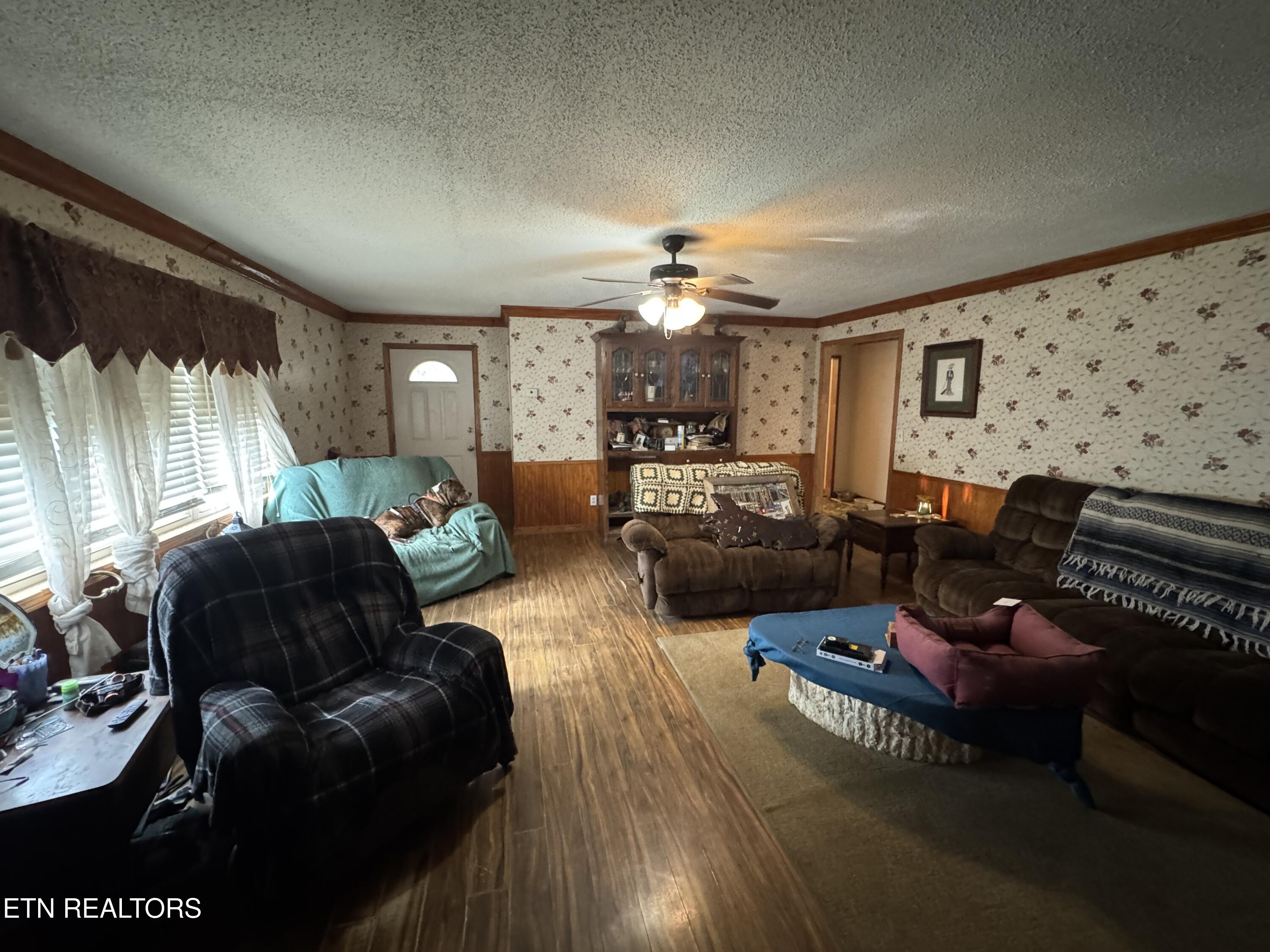 2502 Huntsville Hill Road Helenwood TN 37755