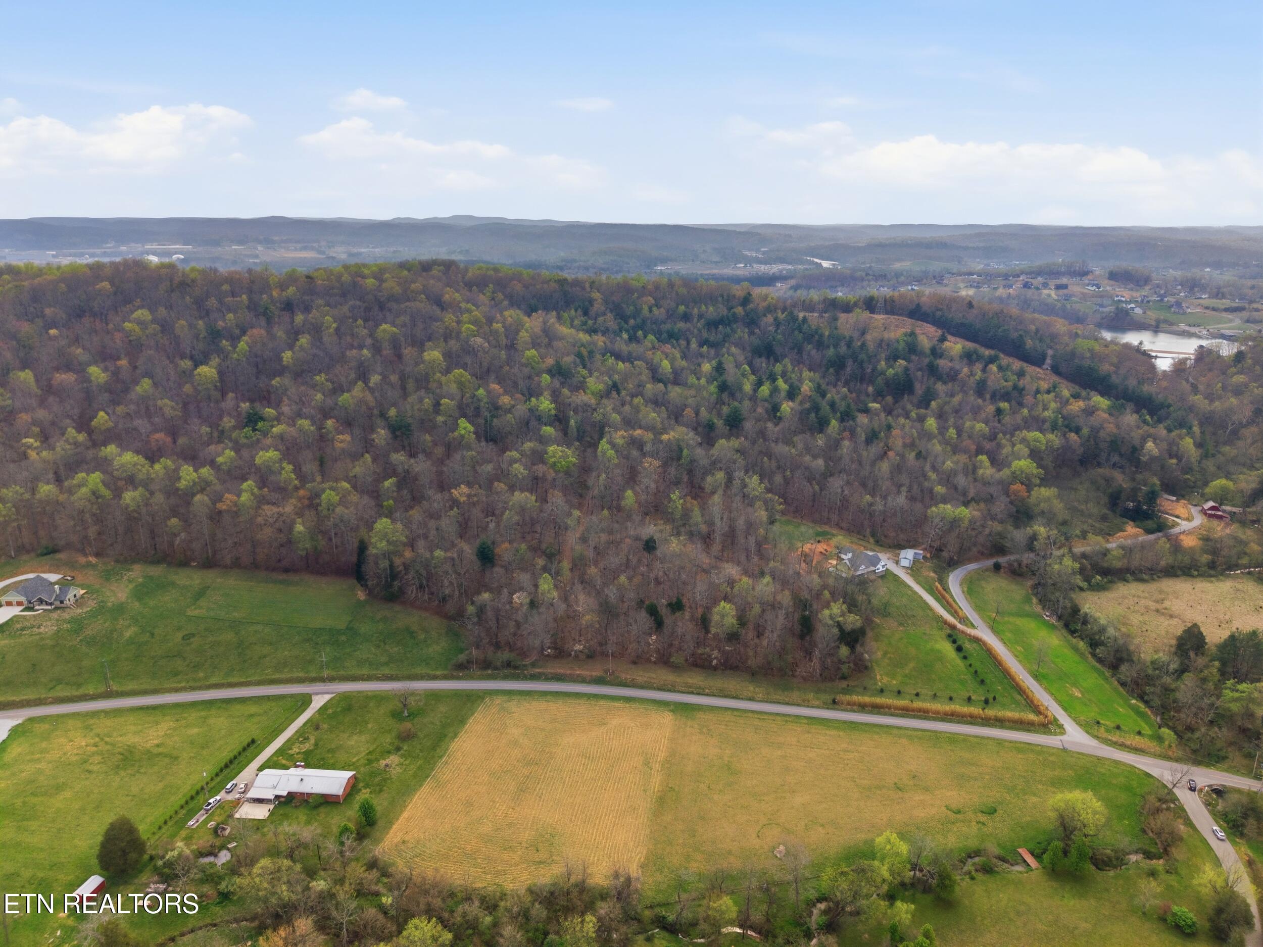 113 Brashears Road Harriman TN 37748