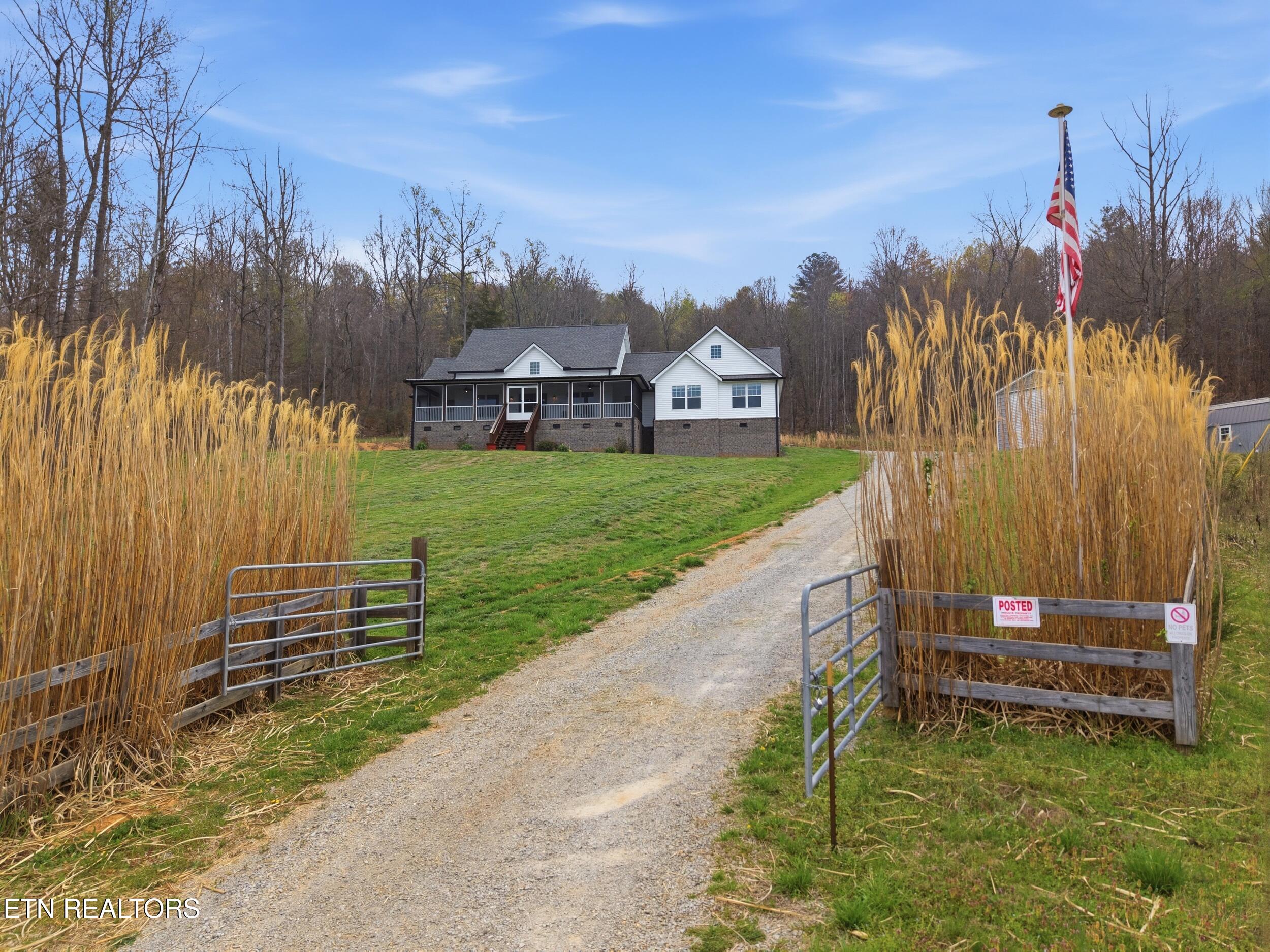 113 Brashears Road Harriman TN 37748