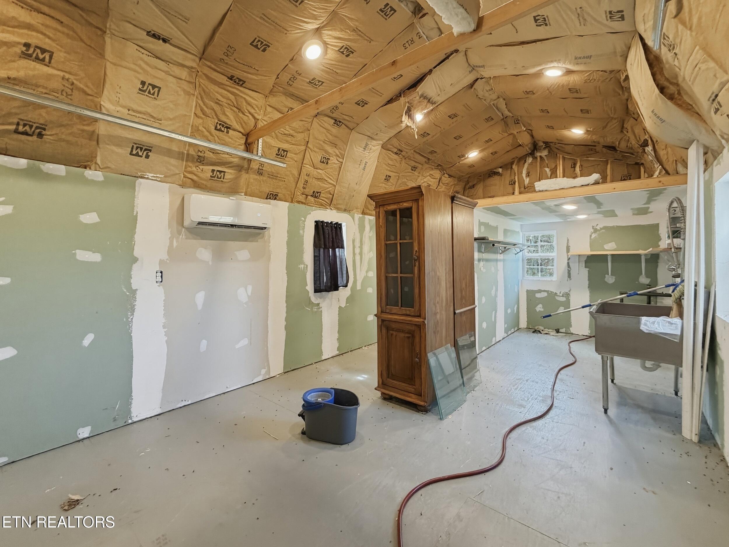 113 Brashears Road Harriman TN 37748