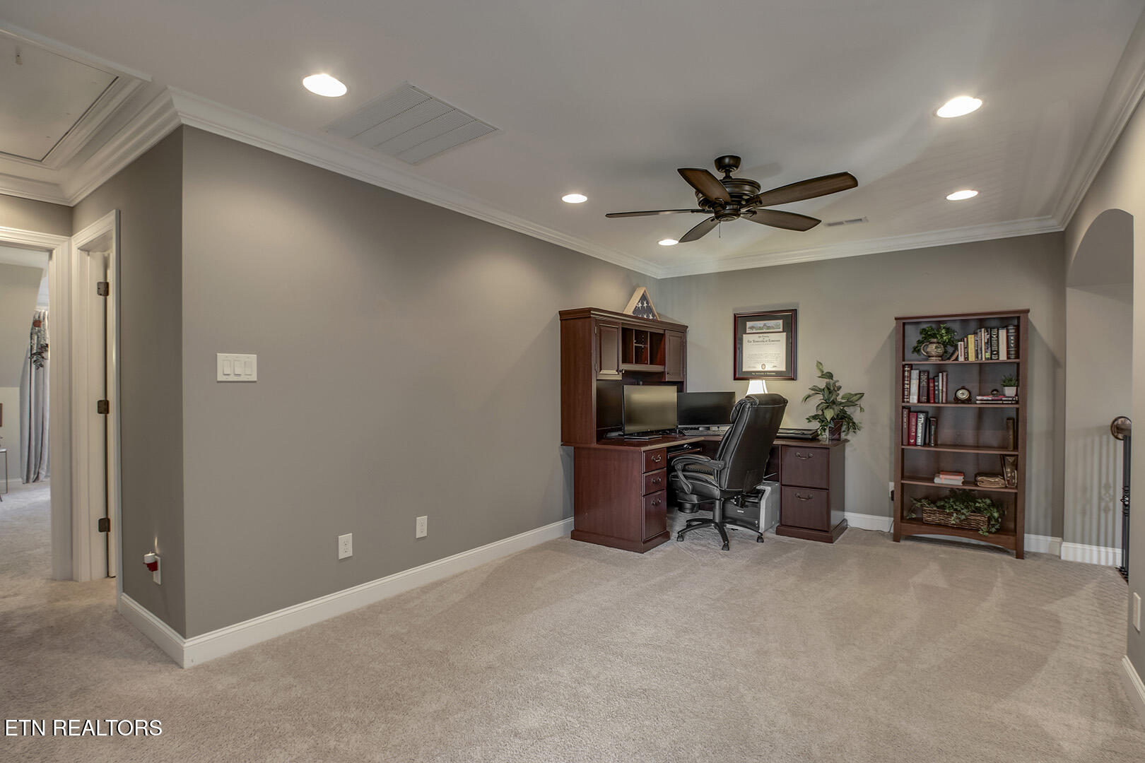1040 Smith Valley Road Lenoir City TN 37772