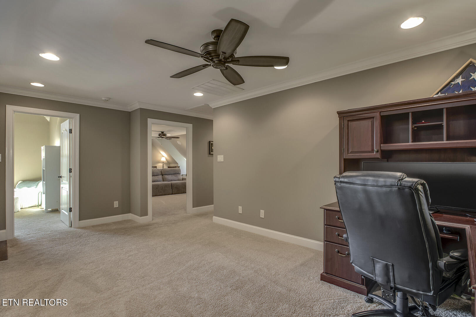 1040 Smith Valley Road Lenoir City TN 37772
