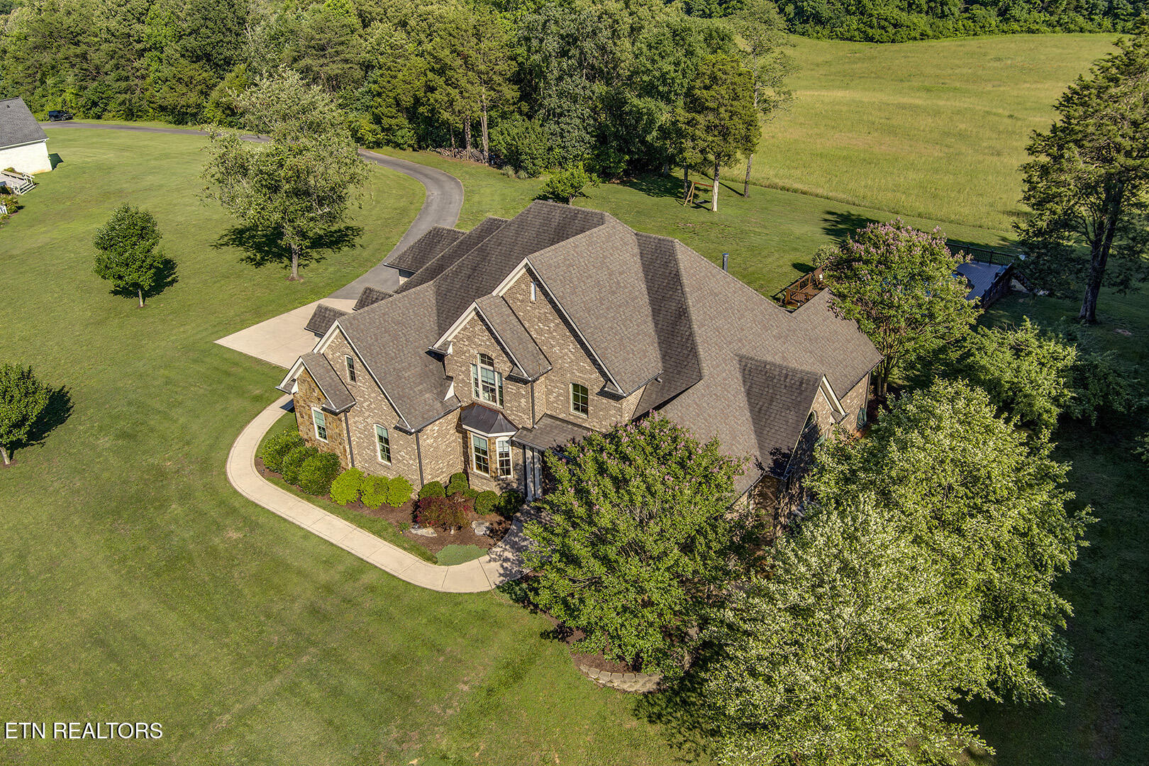 1040 Smith Valley Road Lenoir City TN 37772