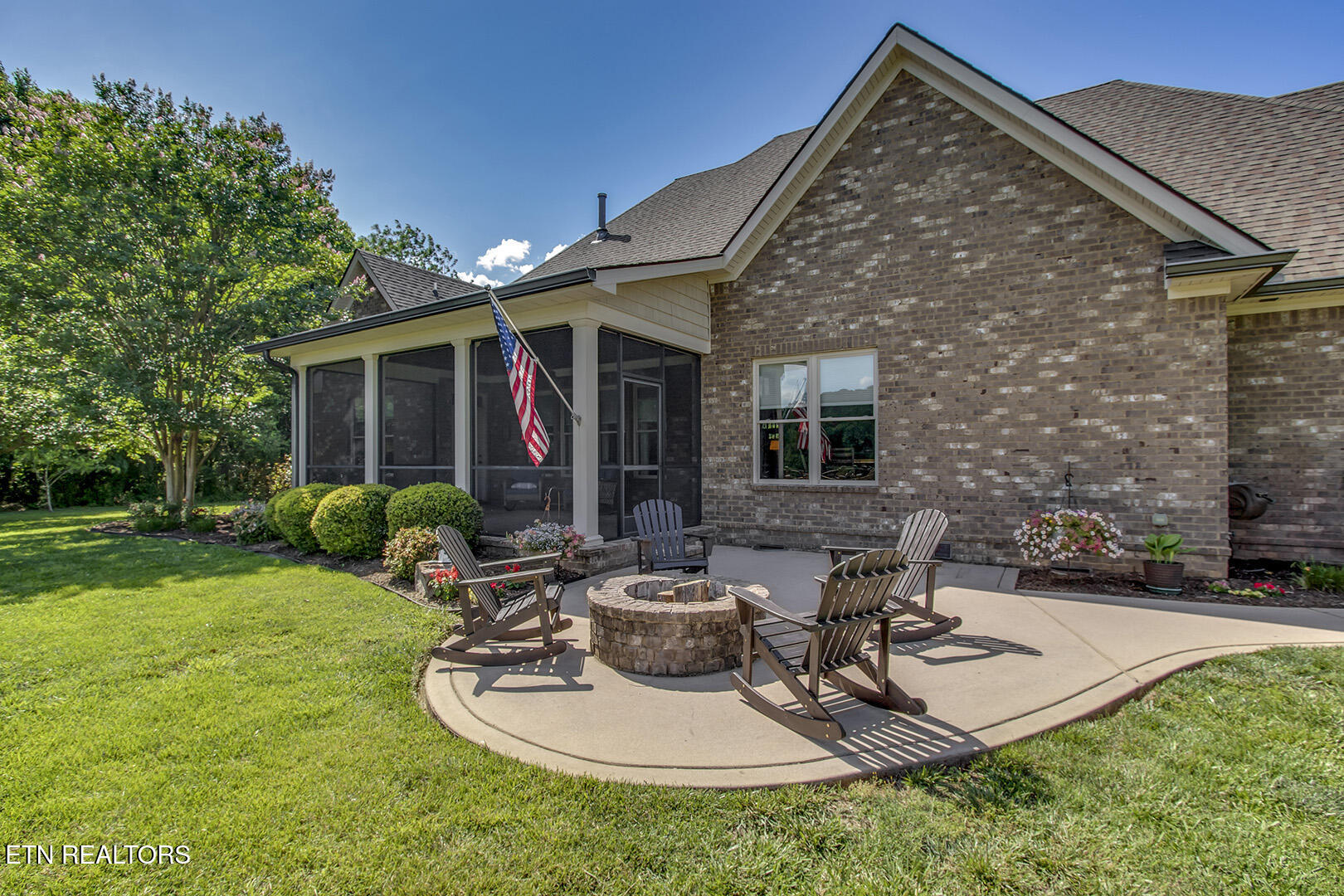 1040 Smith Valley Road Lenoir City TN 37772