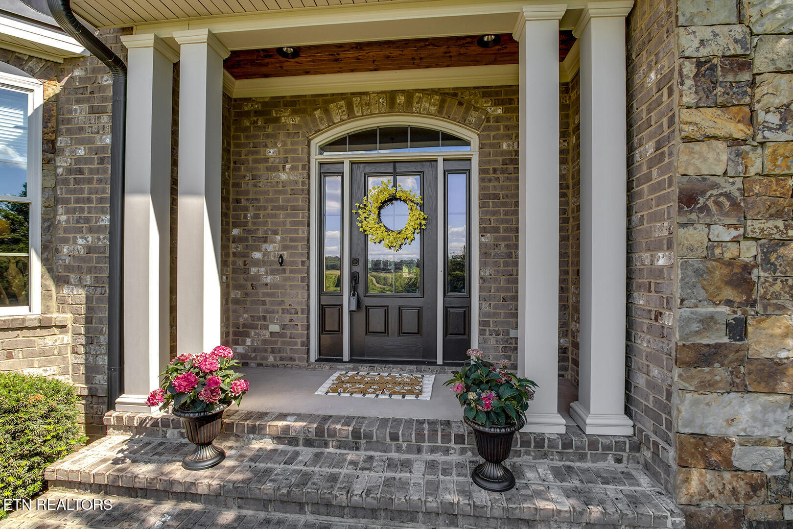 1040 Smith Valley Road Lenoir City TN 37772
