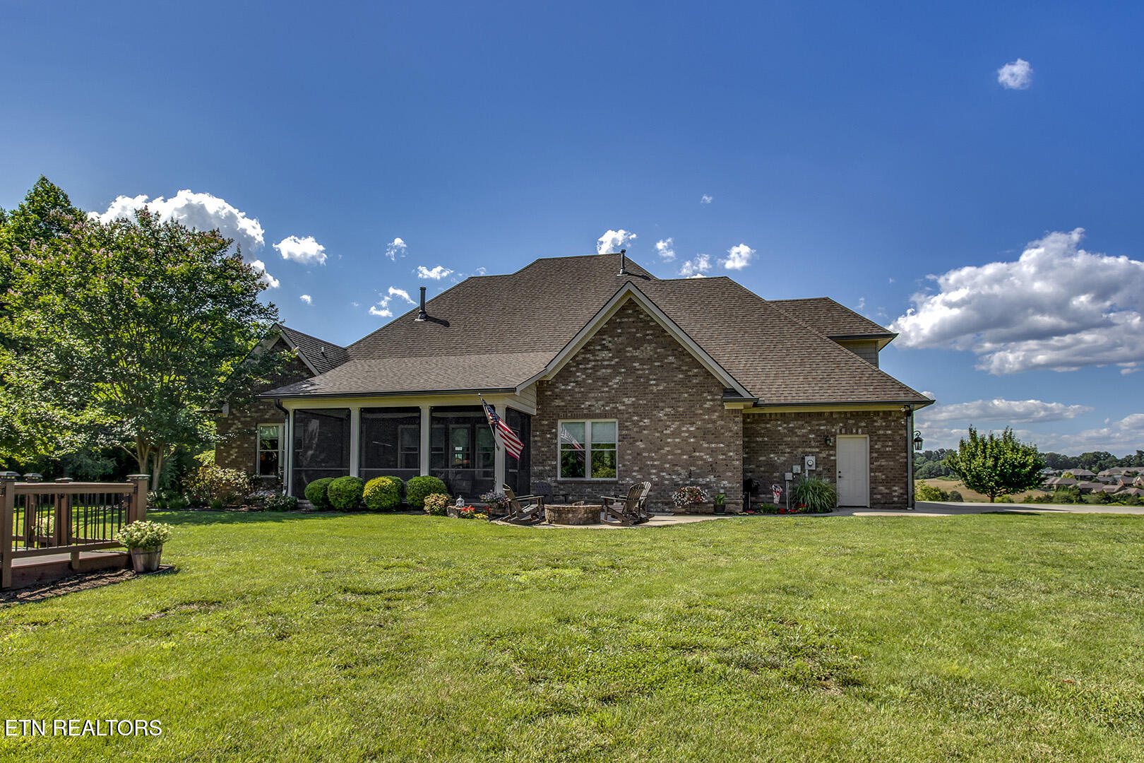1040 Smith Valley Road Lenoir City TN 37772