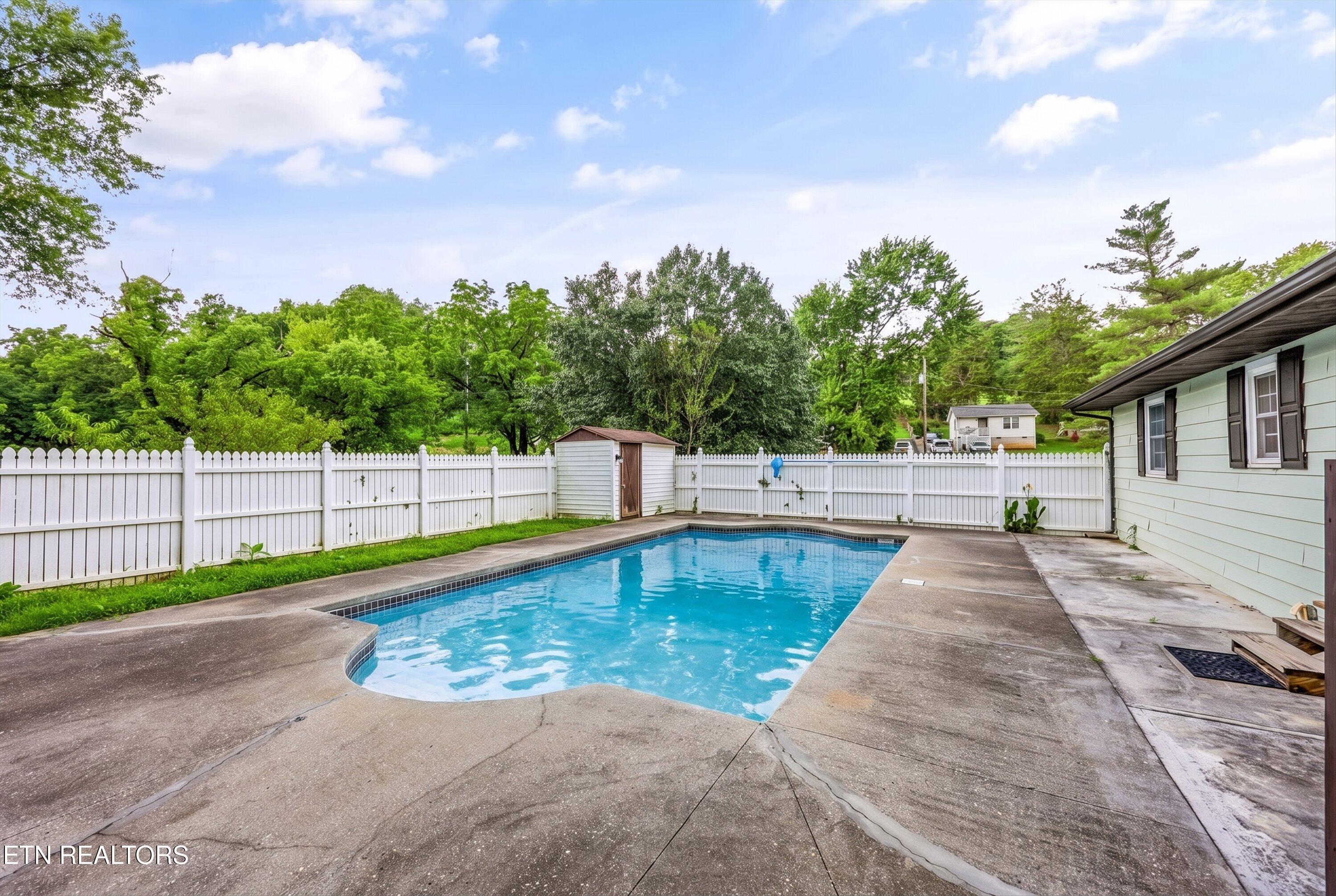 7509 Rising Road Knoxville TN 37924