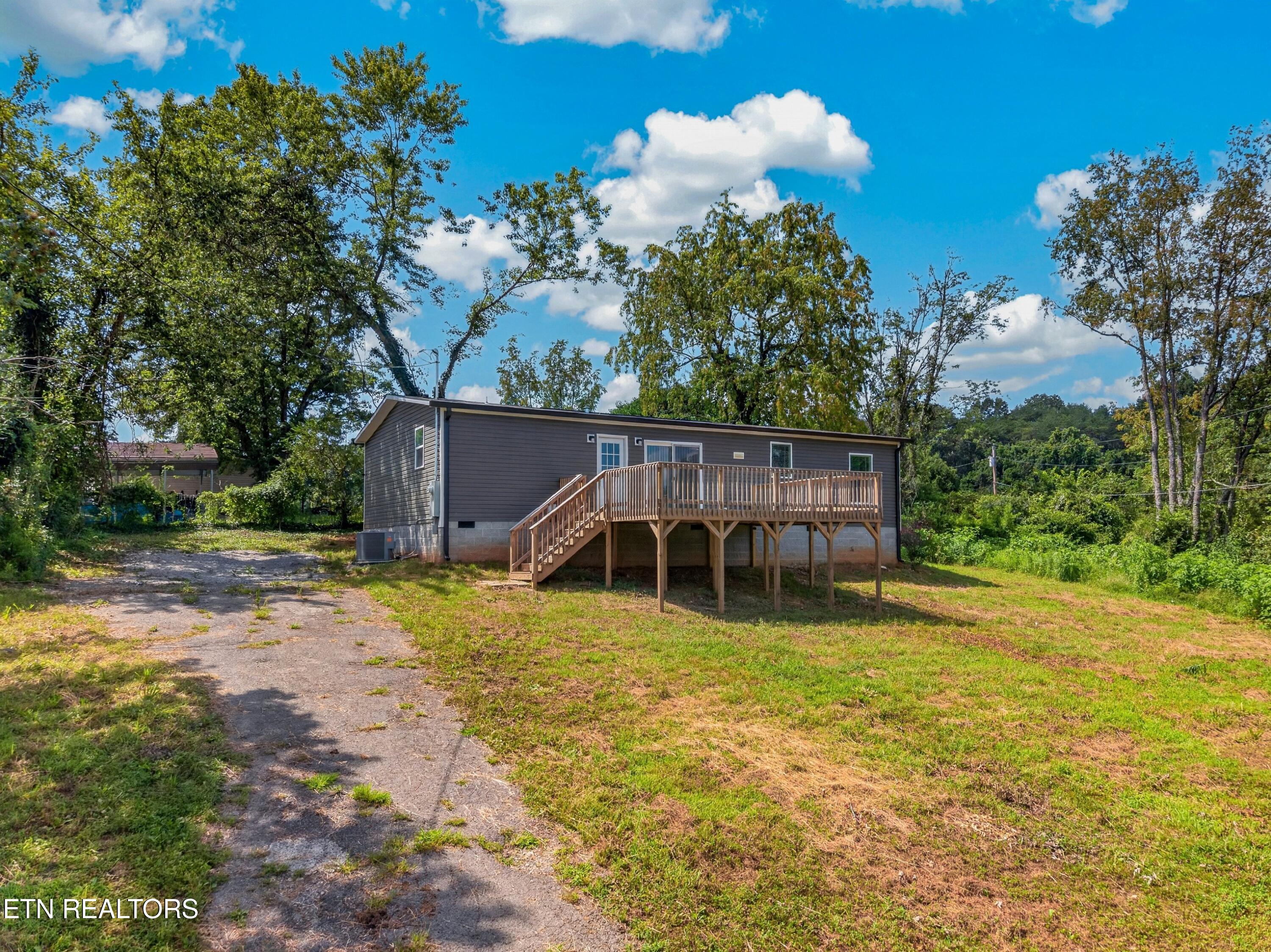 135 Gamble Lane Lafollette TN 37766