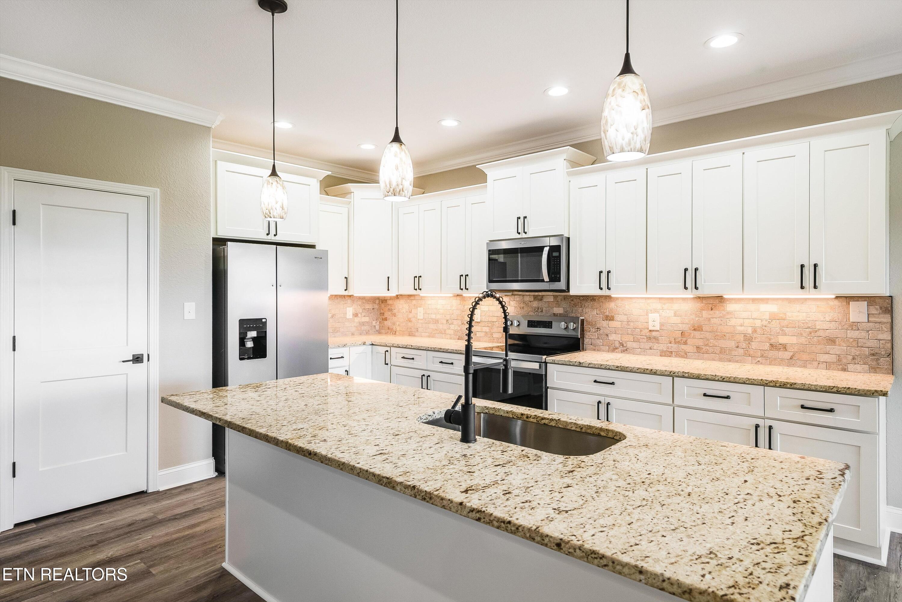 5109 Gregory Road Greenback TN 37742