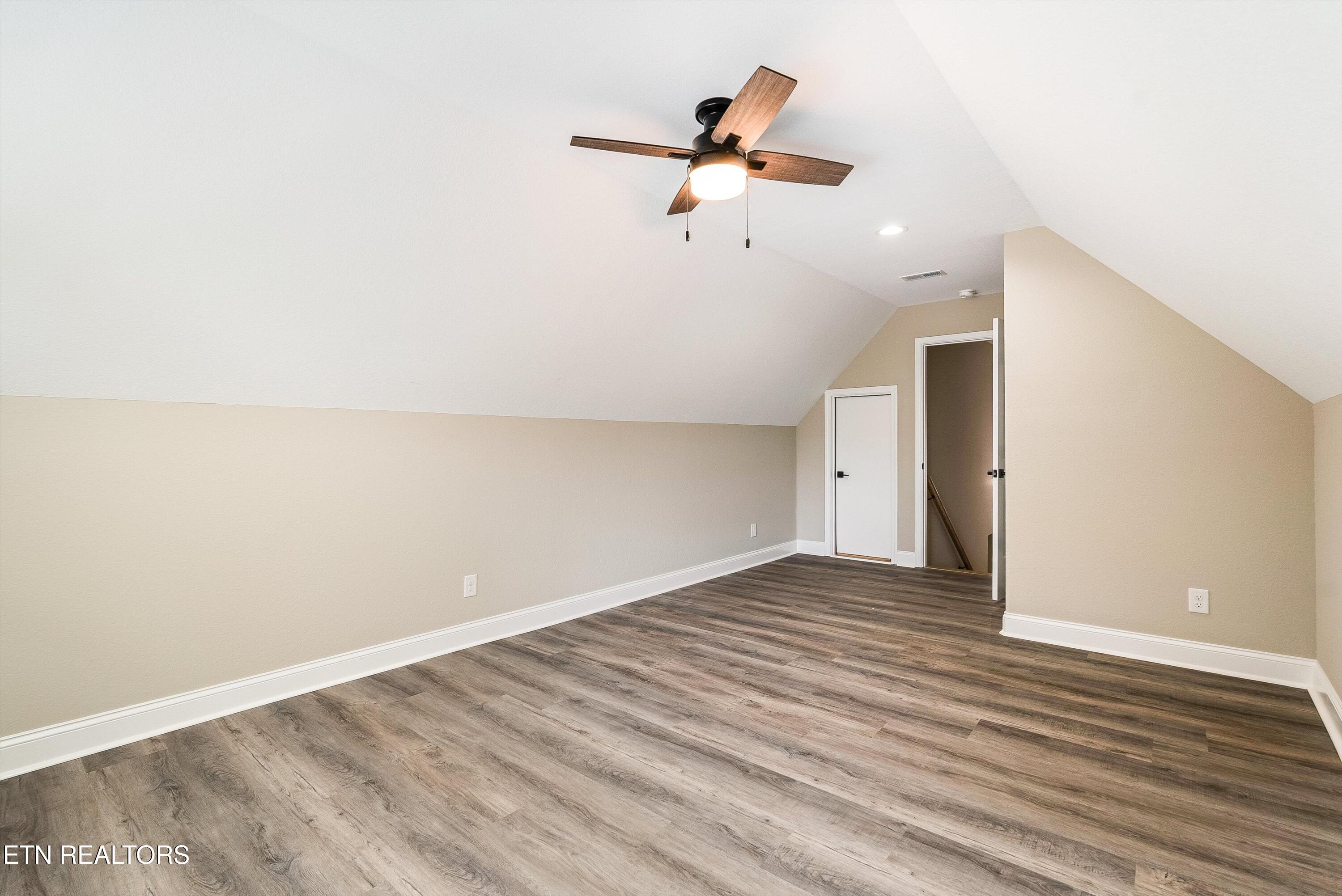 5109 Gregory Road Greenback TN 37742