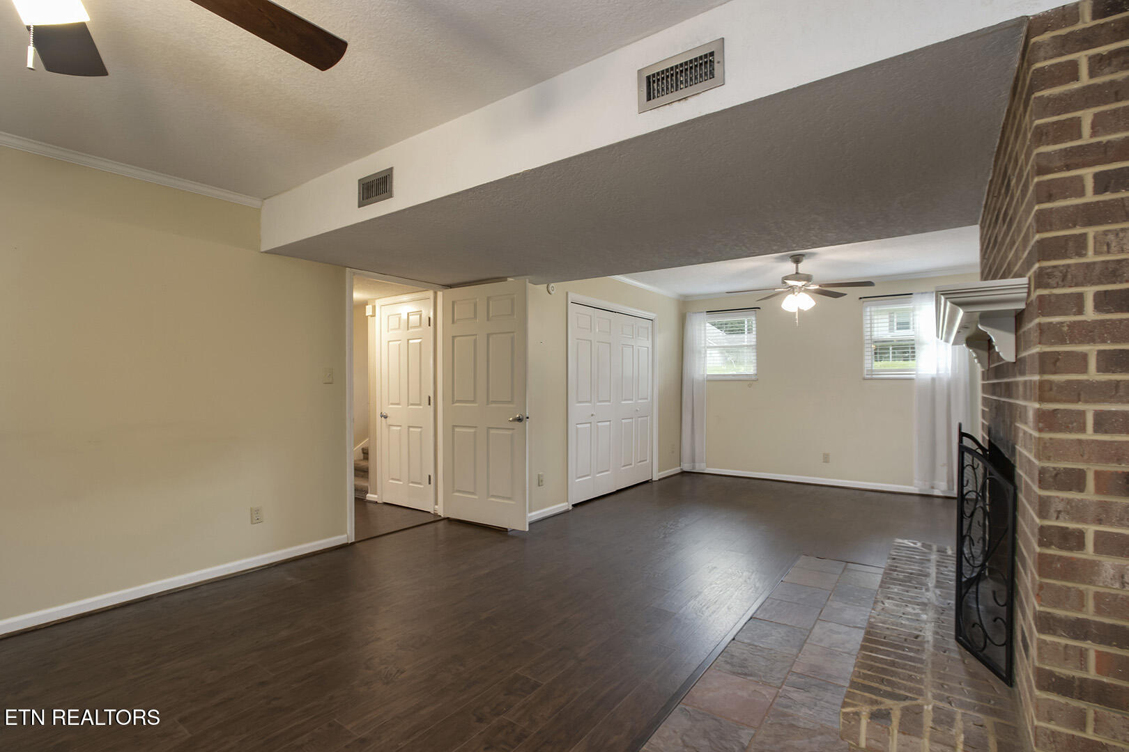145 Van Stowe Road Harriman TN 37748