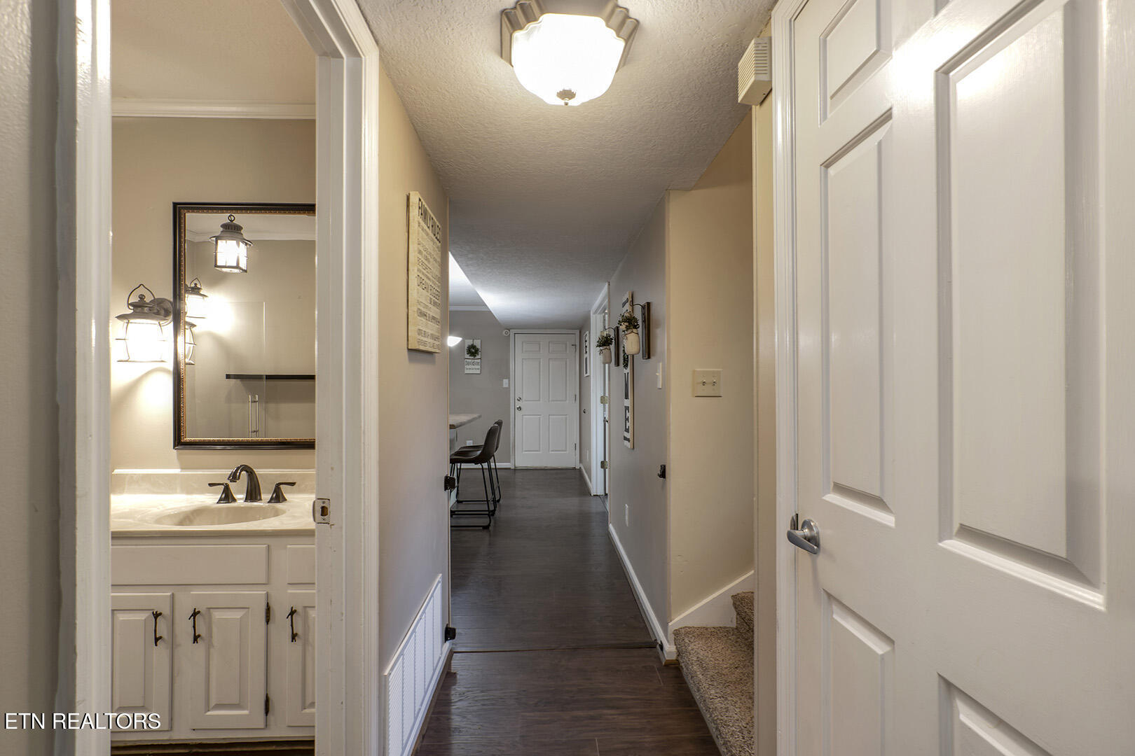 145 Van Stowe Road Harriman TN 37748