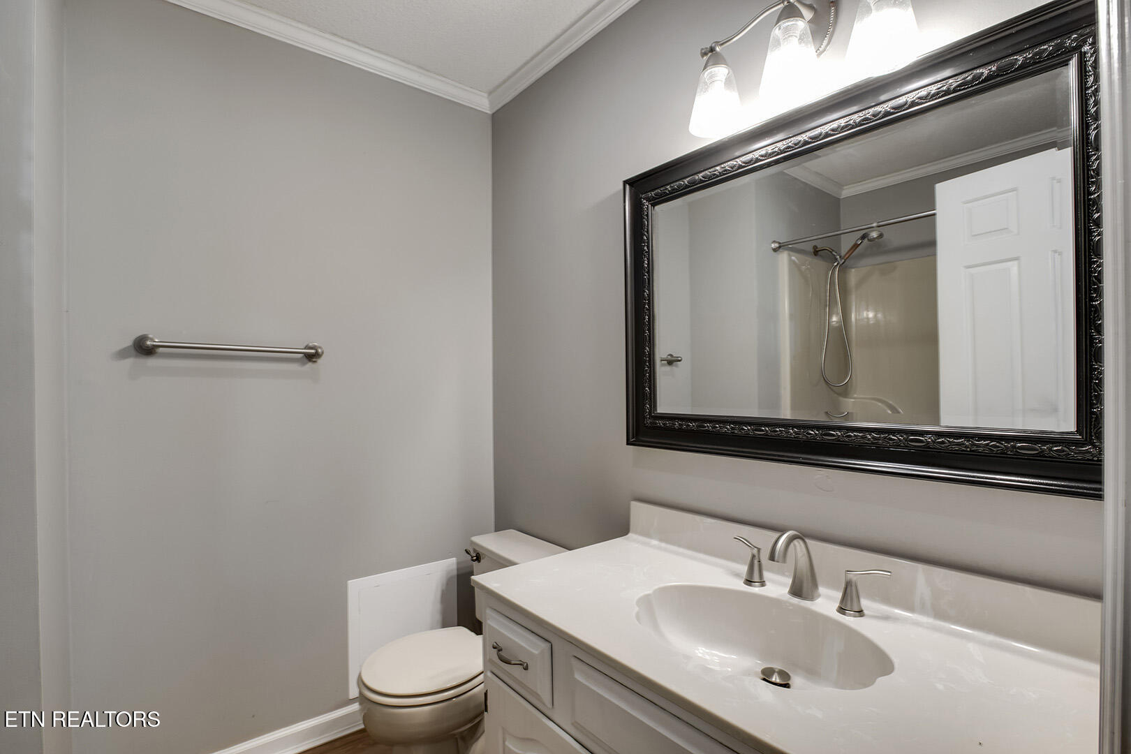 145 Van Stowe Road Harriman TN 37748