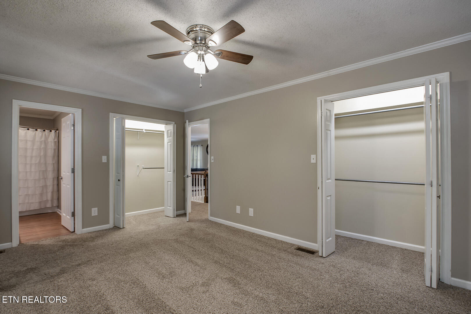 145 Van Stowe Road Harriman TN 37748