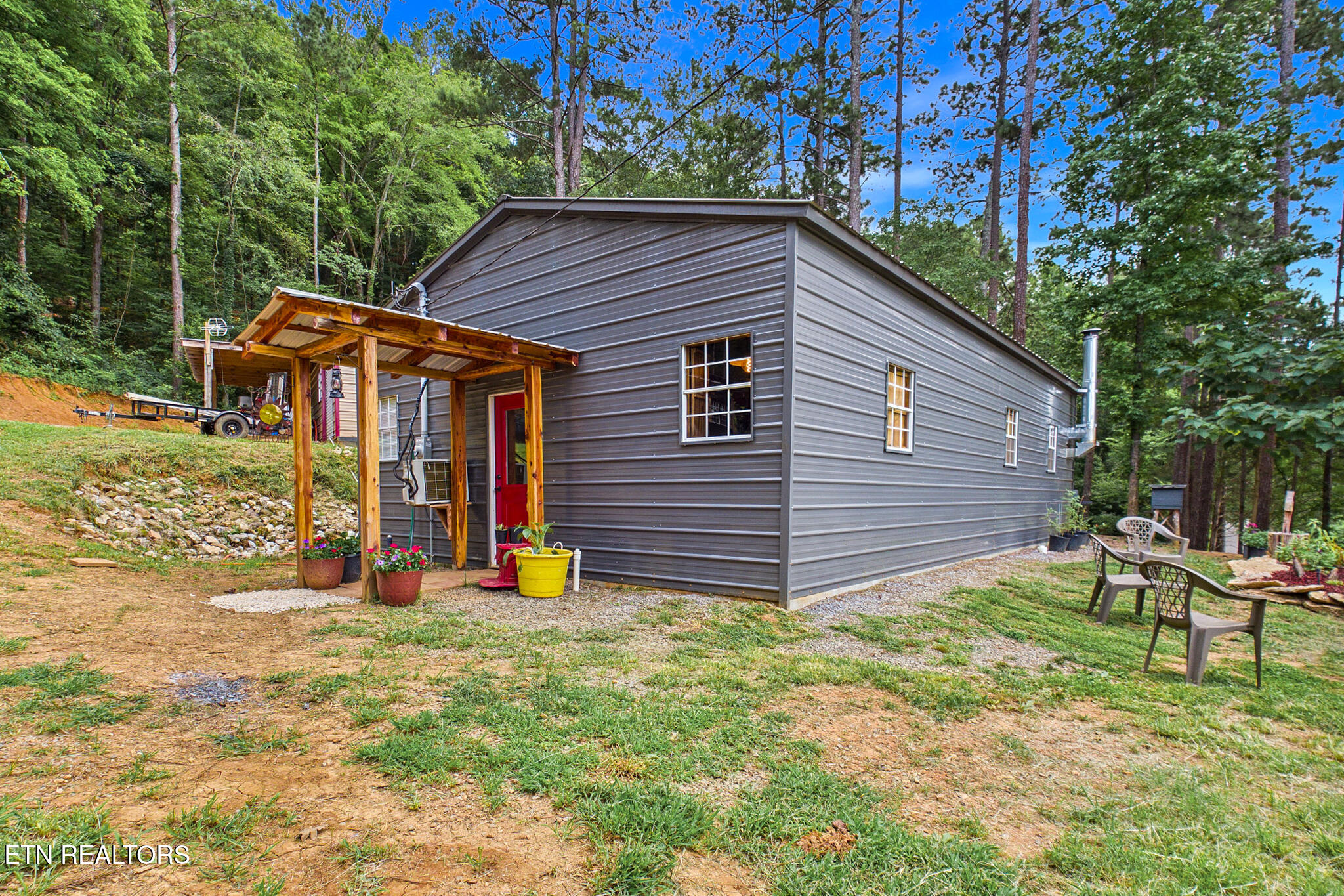 365 County Road 38 Riceville TN 37370