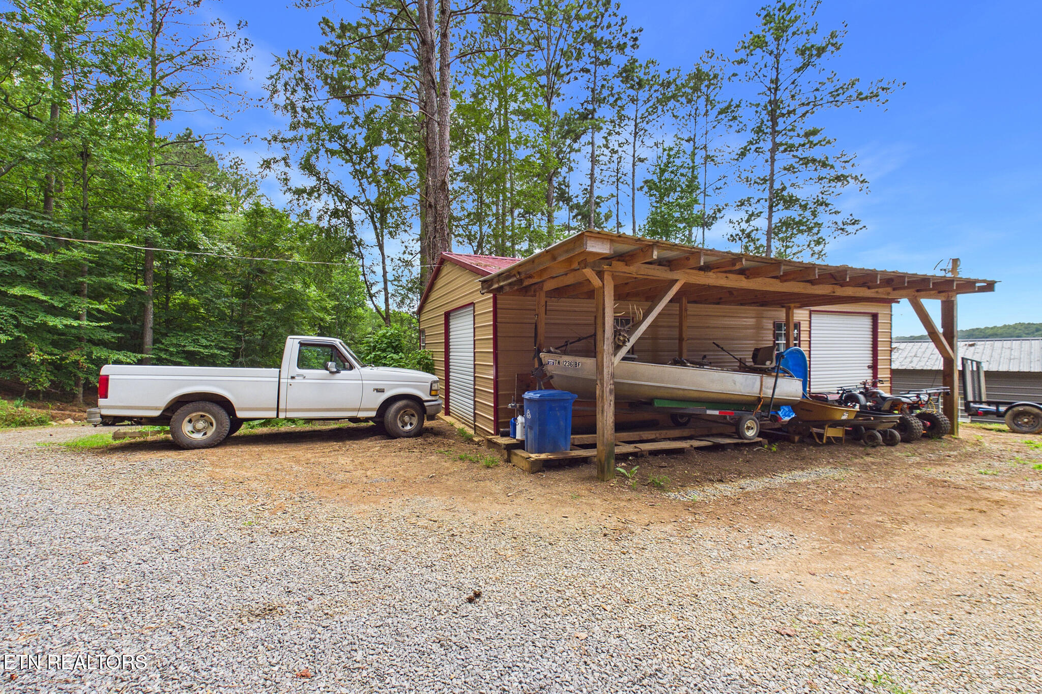 365 County Road 38 Riceville TN 37370