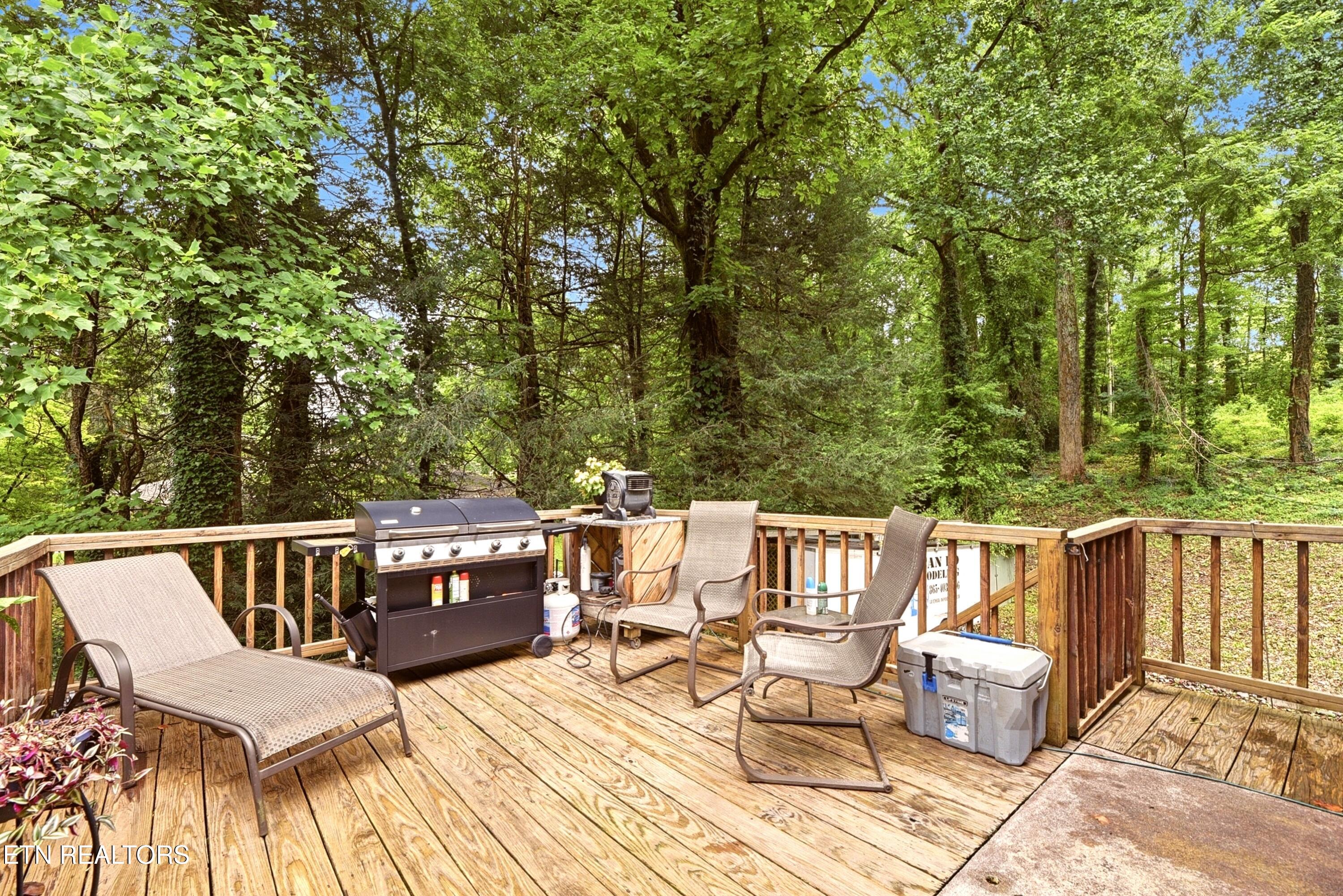 5700 Green Valley Drive Knoxville TN 37914