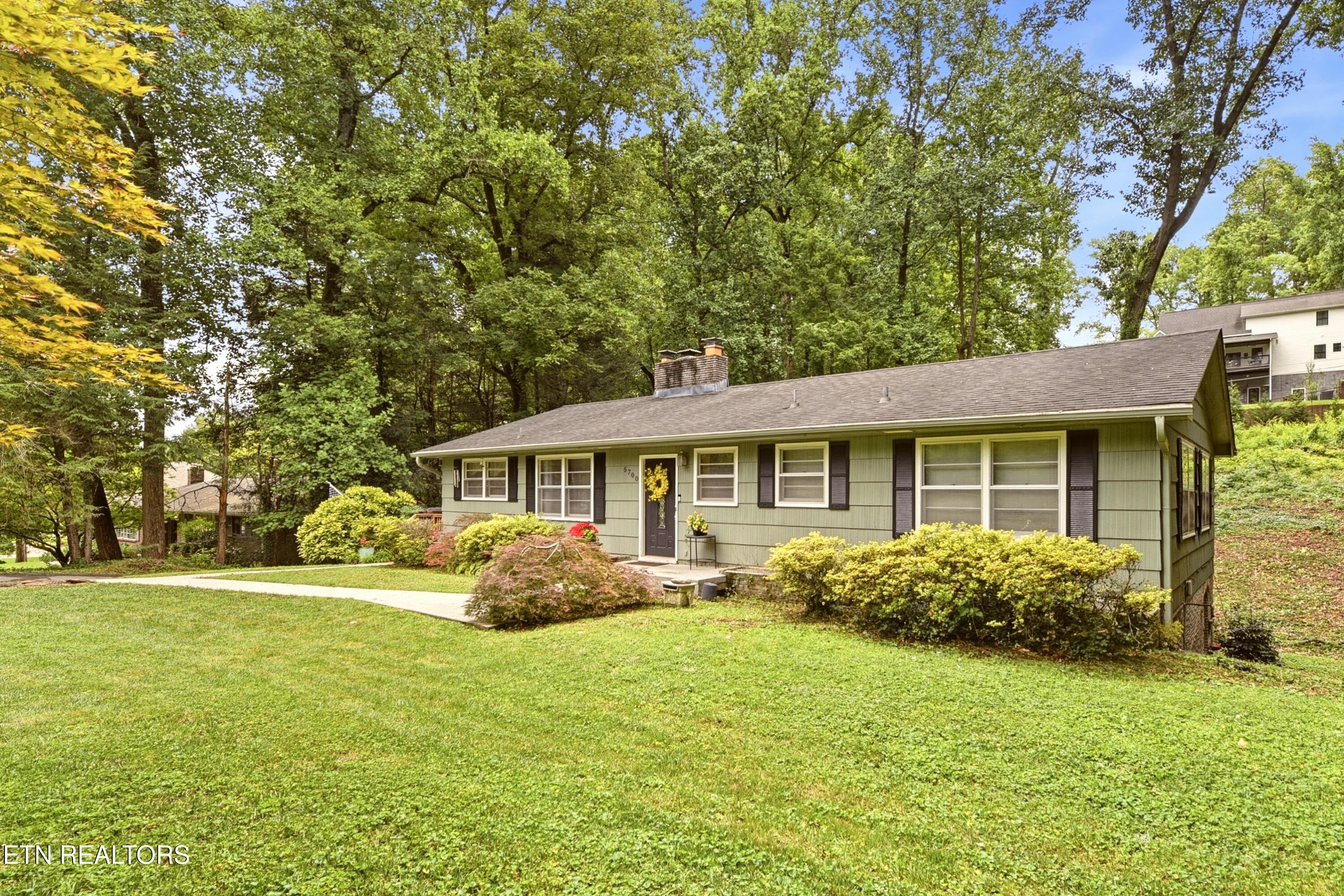 5700 Green Valley Drive Knoxville TN 37914