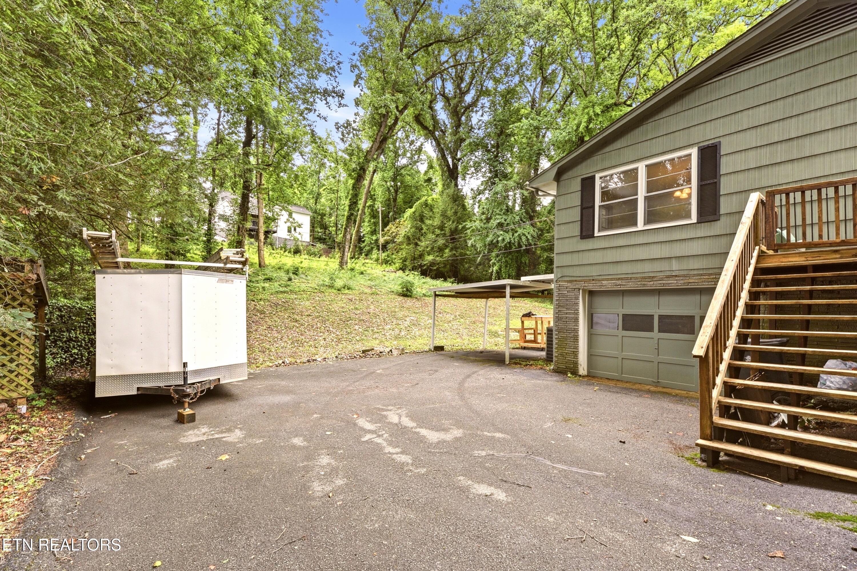 5700 Green Valley Drive Knoxville TN 37914