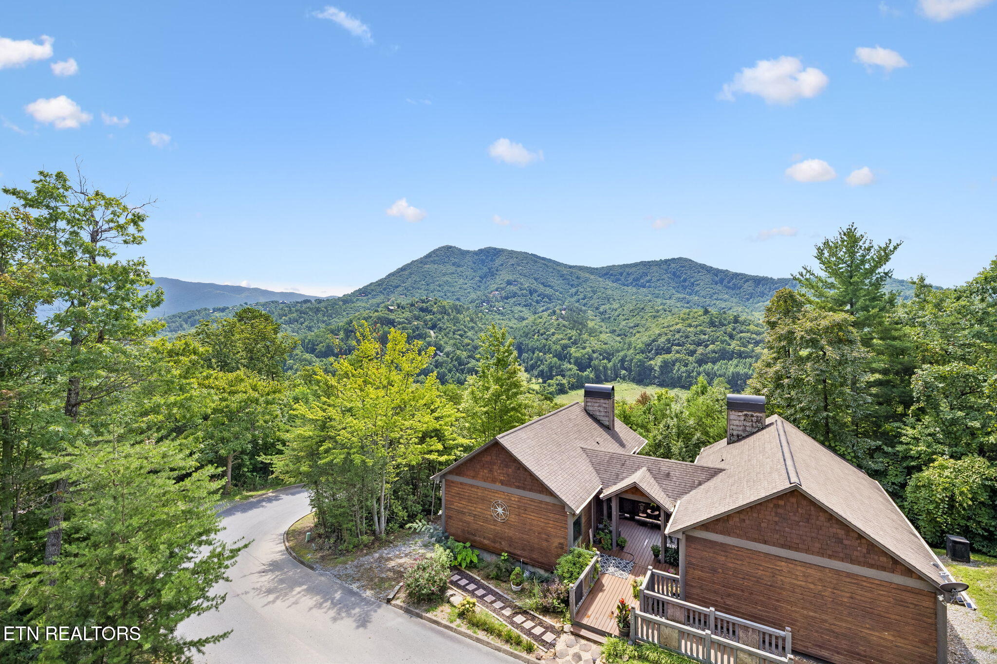 4228 Wears Valley Road Sevierville TN 37862