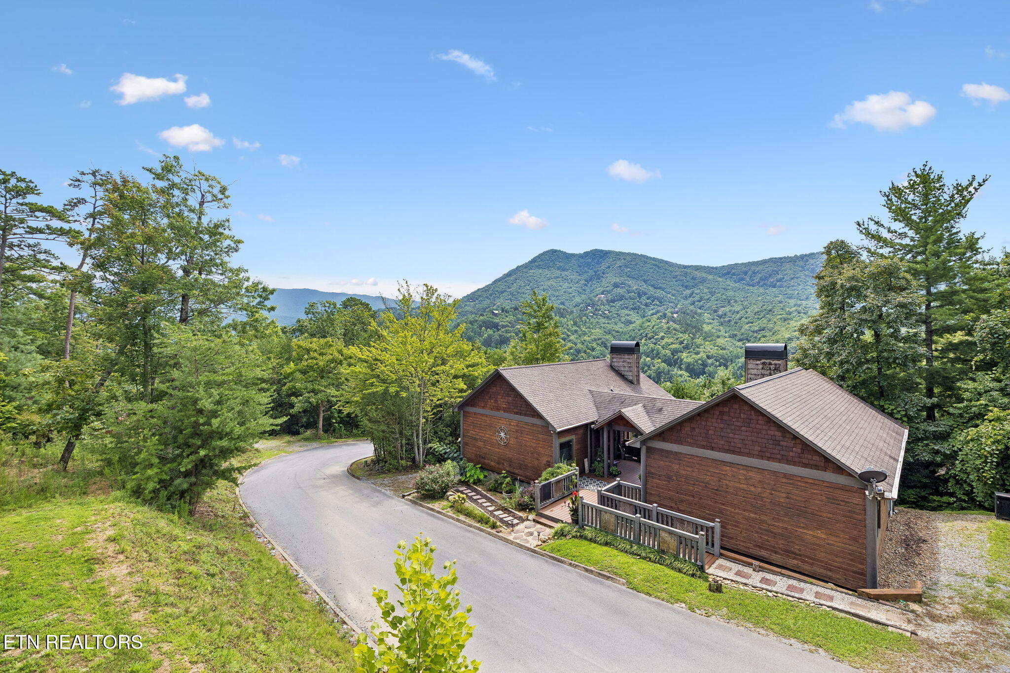 4228 Wears Valley Road Sevierville TN 37862