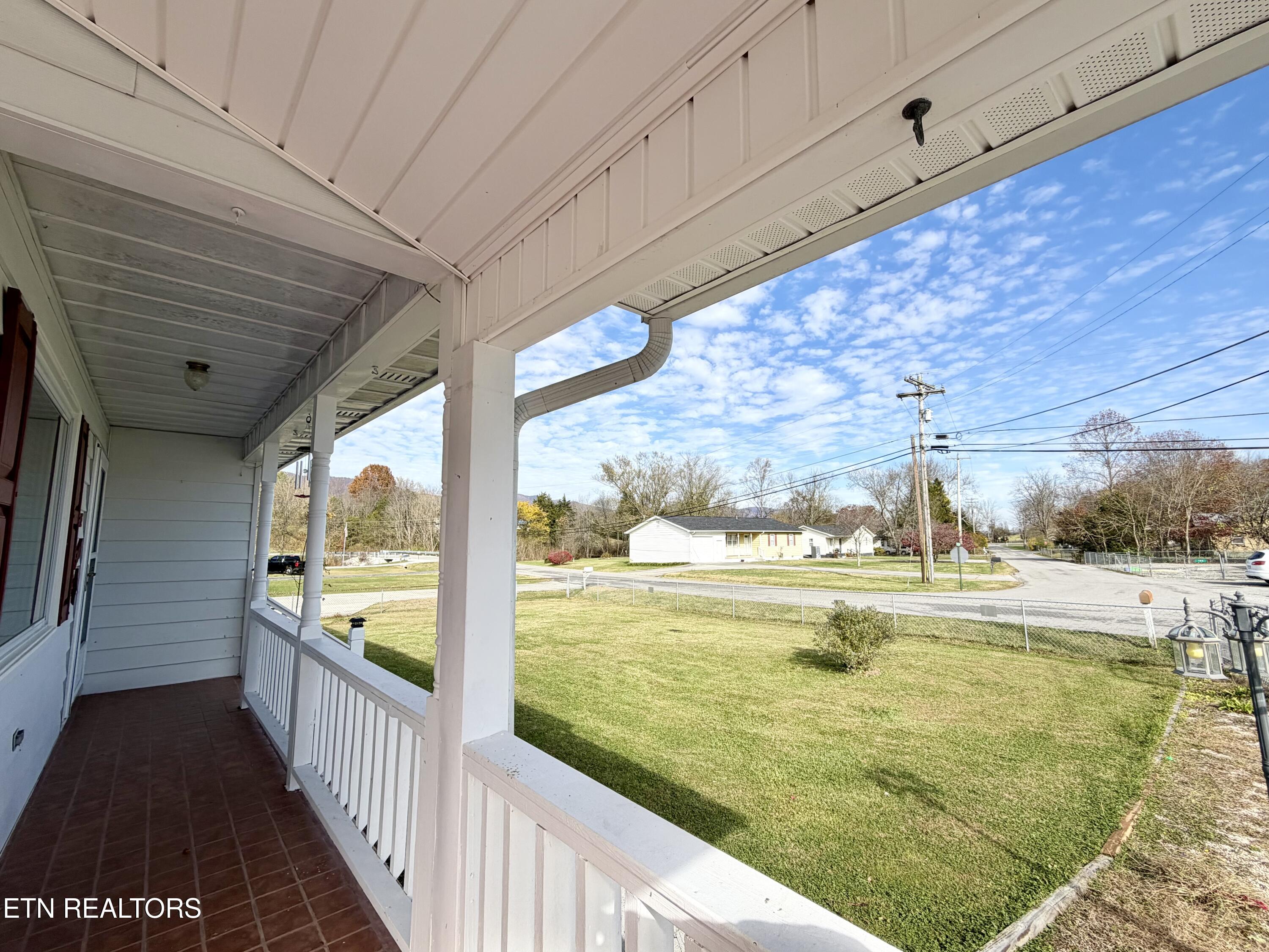 246 Valley View Road Lafollette TN 37766
