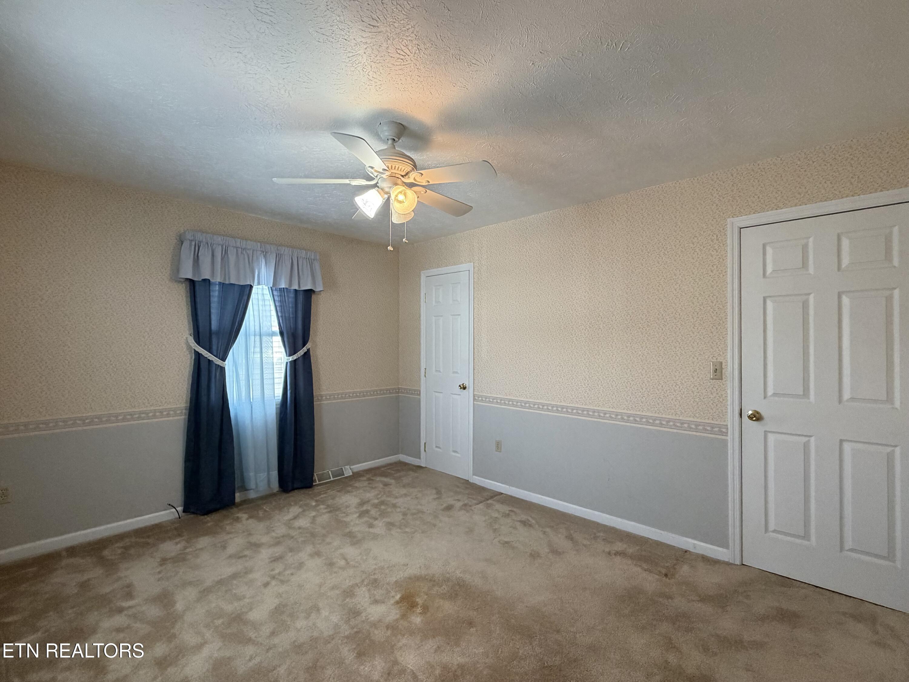 246 Valley View Road Lafollette TN 37766
