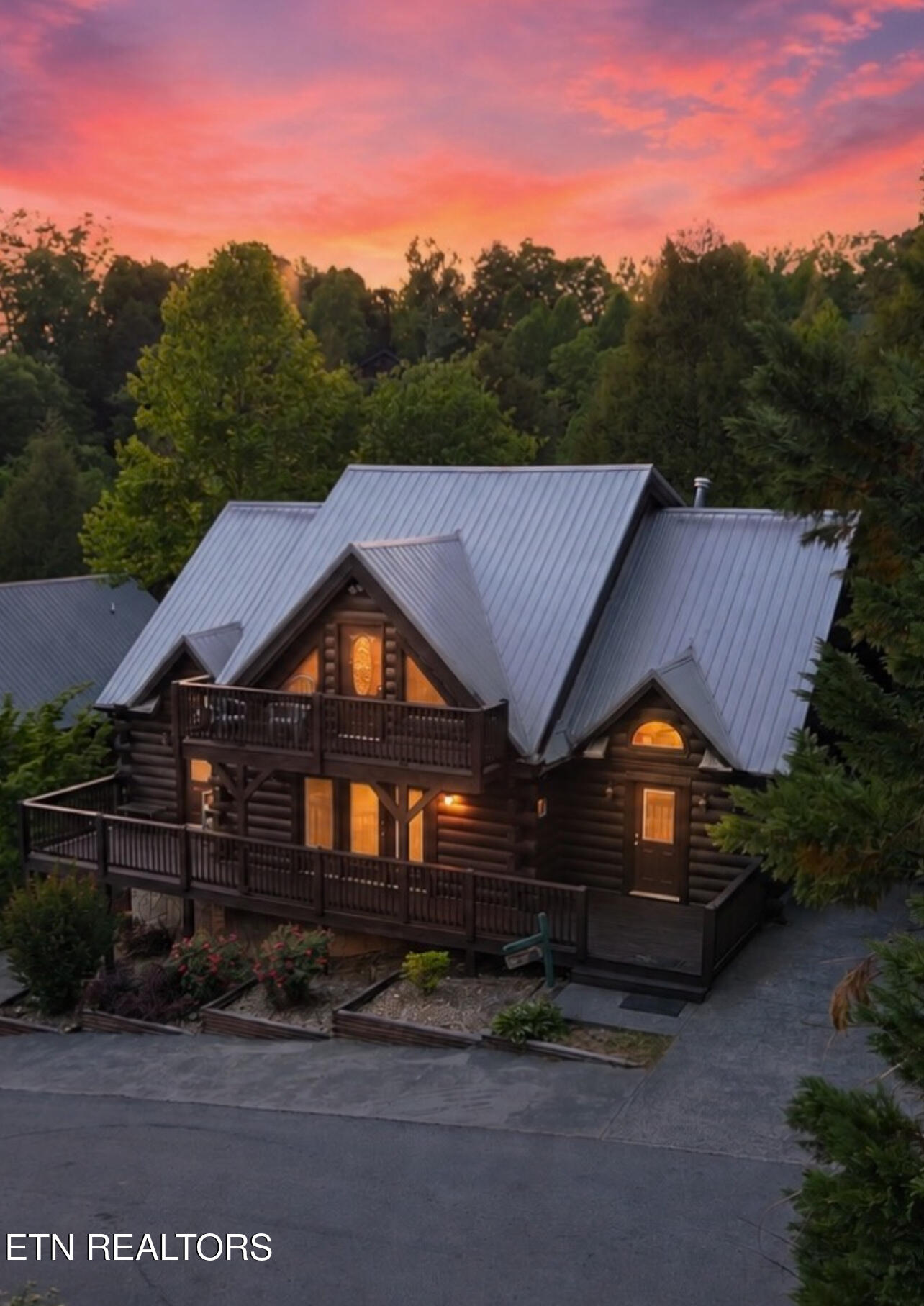 314 Brown Wren Way Gatlinburg TN 37738