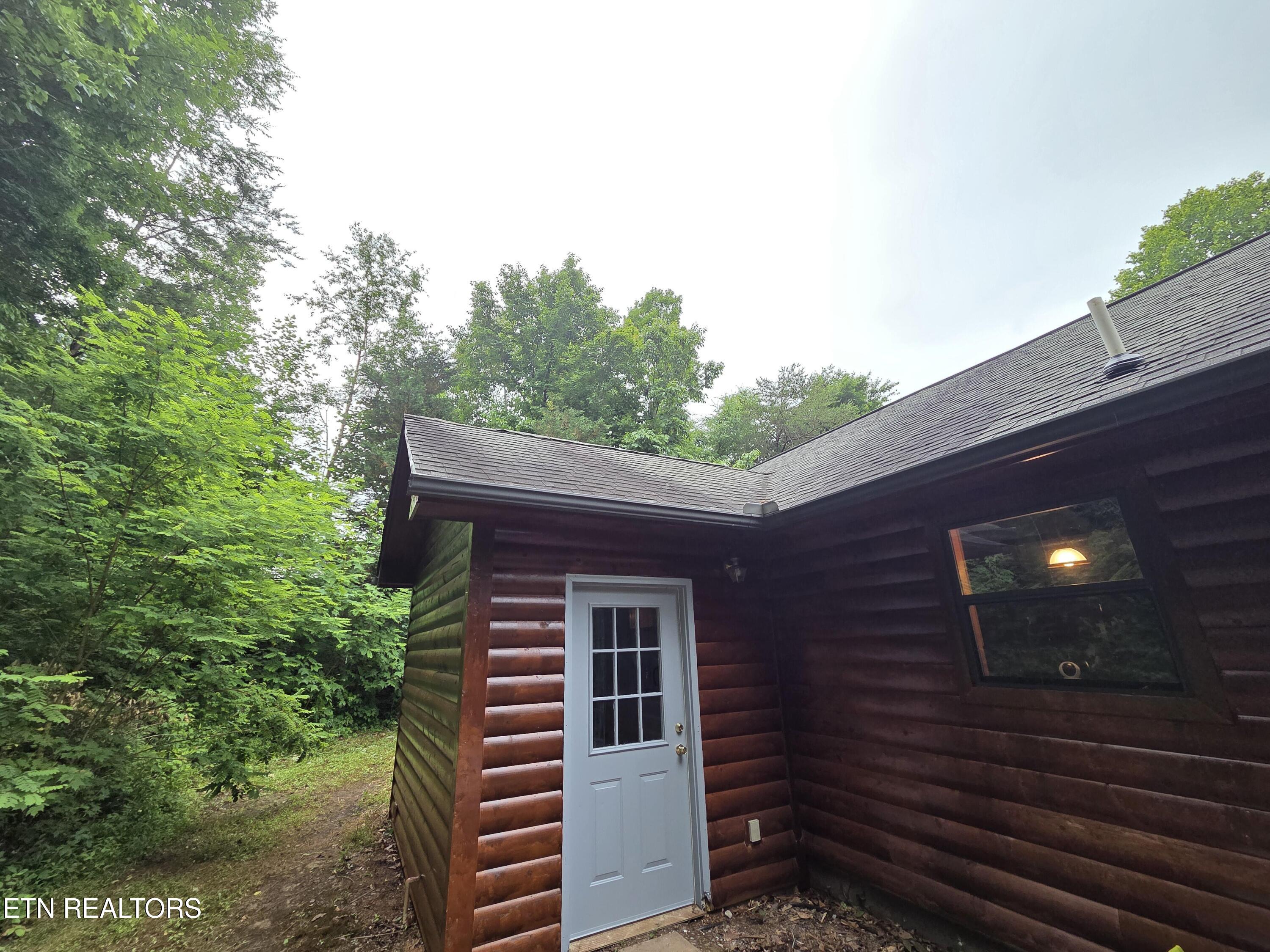 268 Burning Oaks Sevierville TN 37876