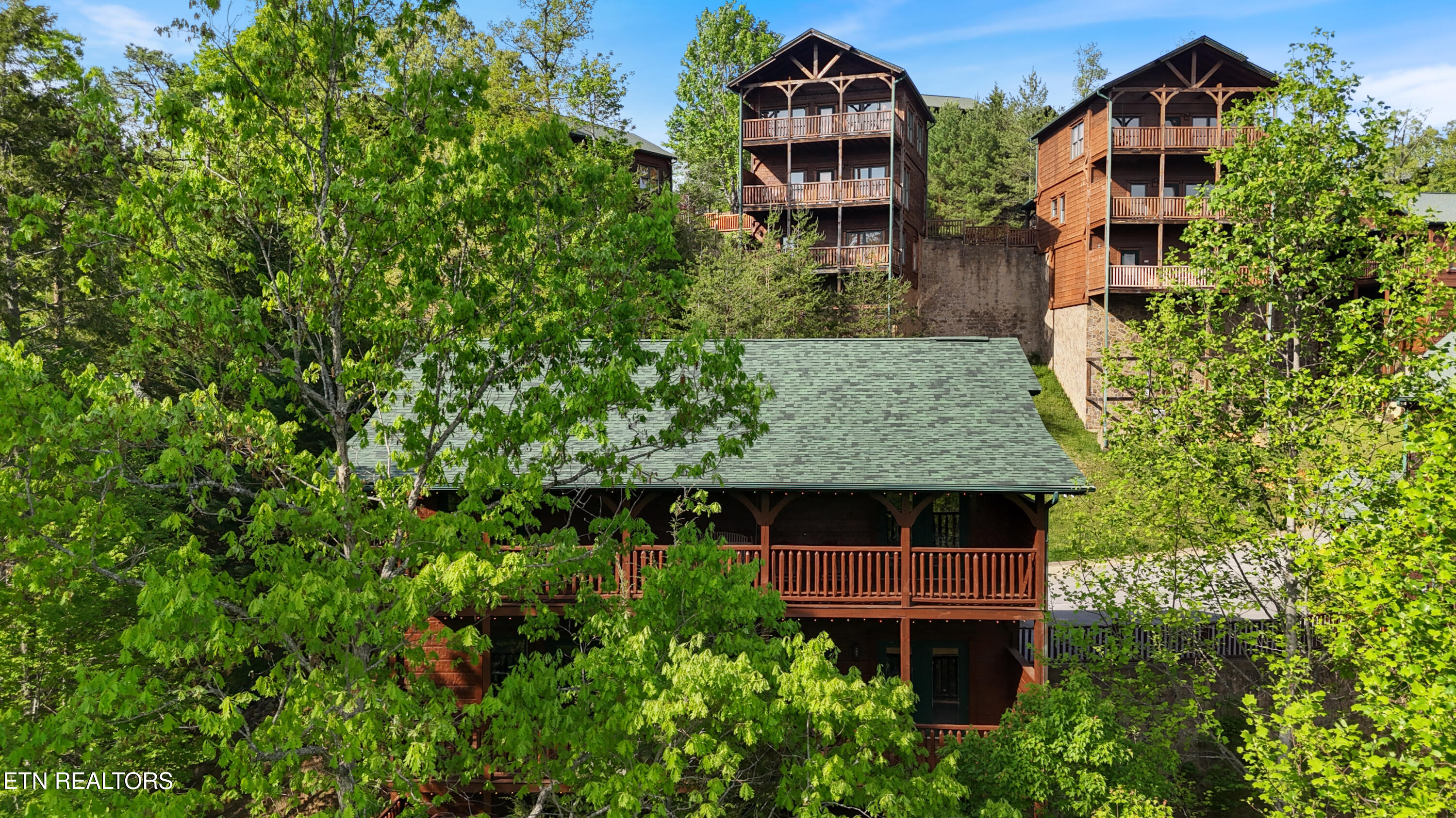 810 Great Smoky Way Gatlinburg TN 37738