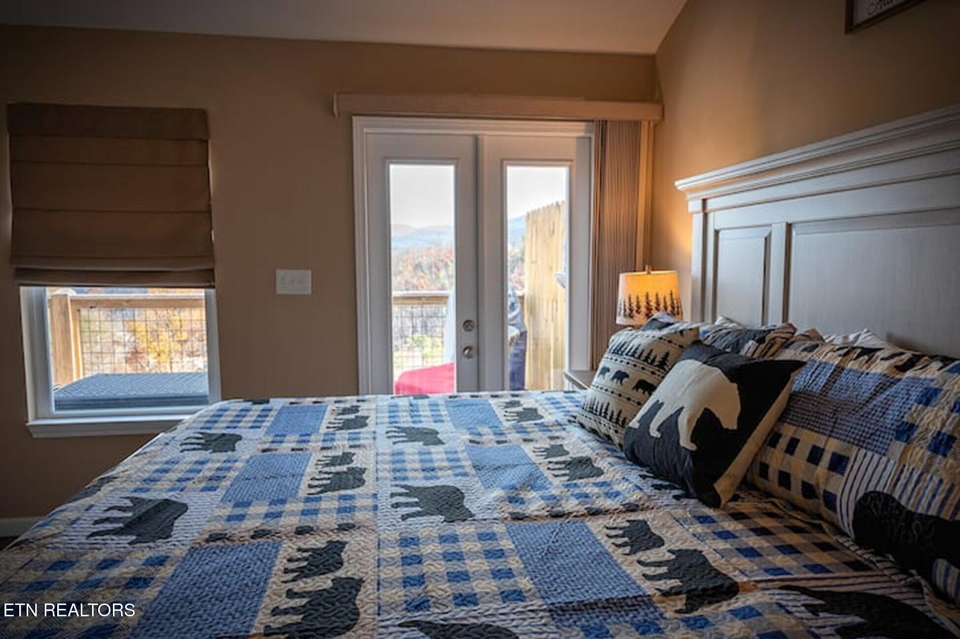 862 Sourwood Drive Gatlinburg TN 37738