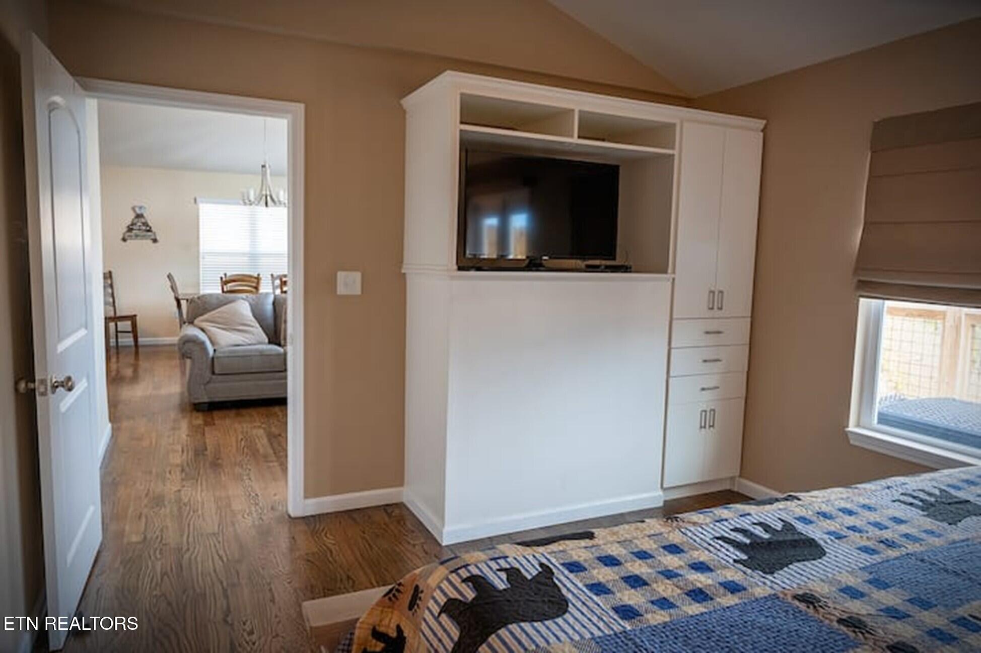 862 Sourwood Drive Gatlinburg TN 37738