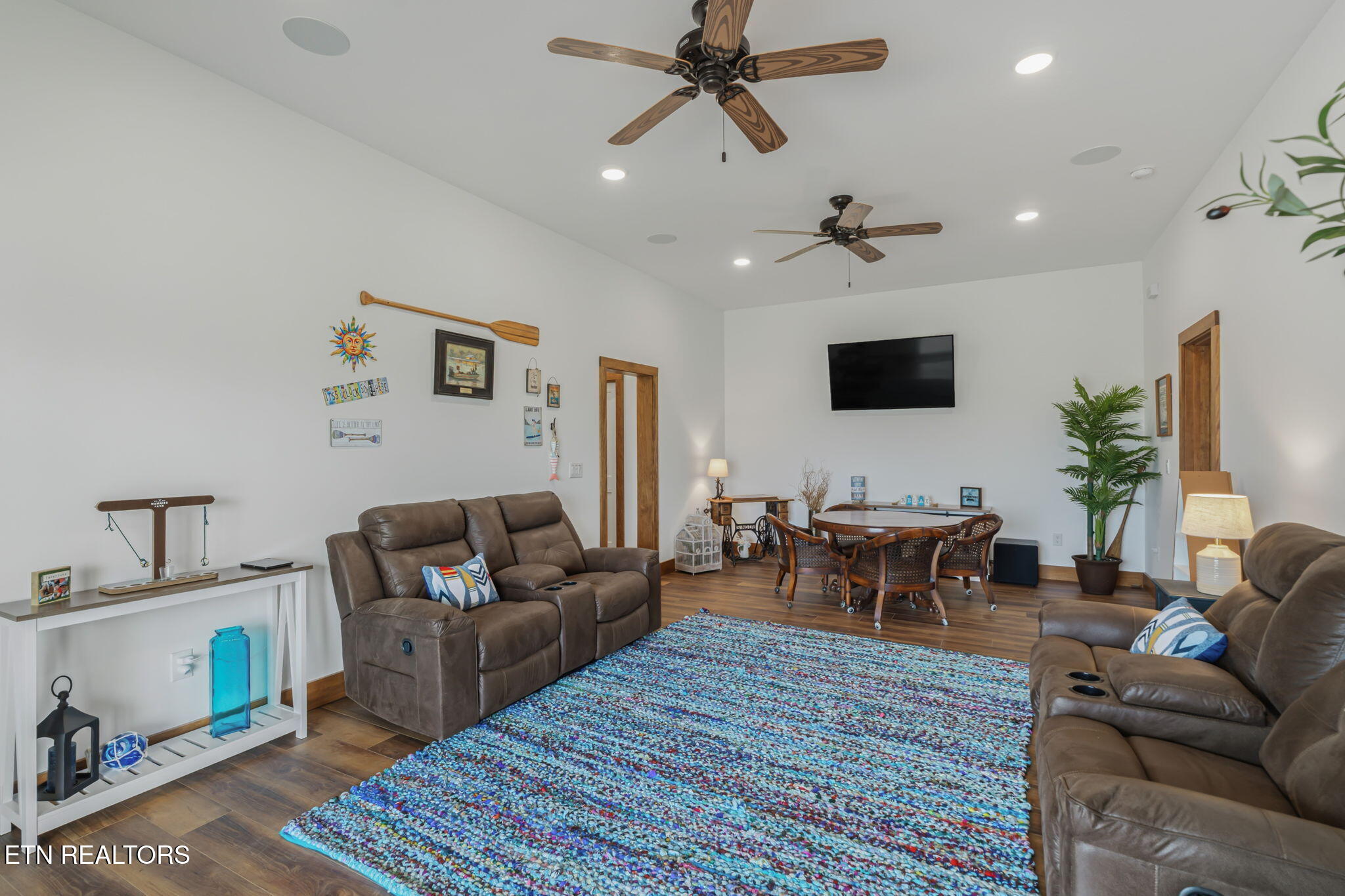 164 Kennedys Loop Lafollette TN 37766
