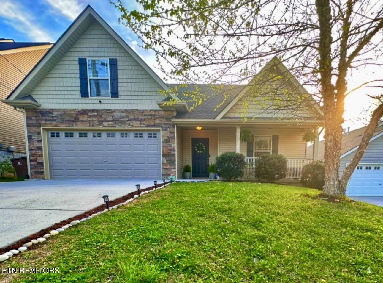 1711 Cove Oak Lane Knoxville TN 37909
