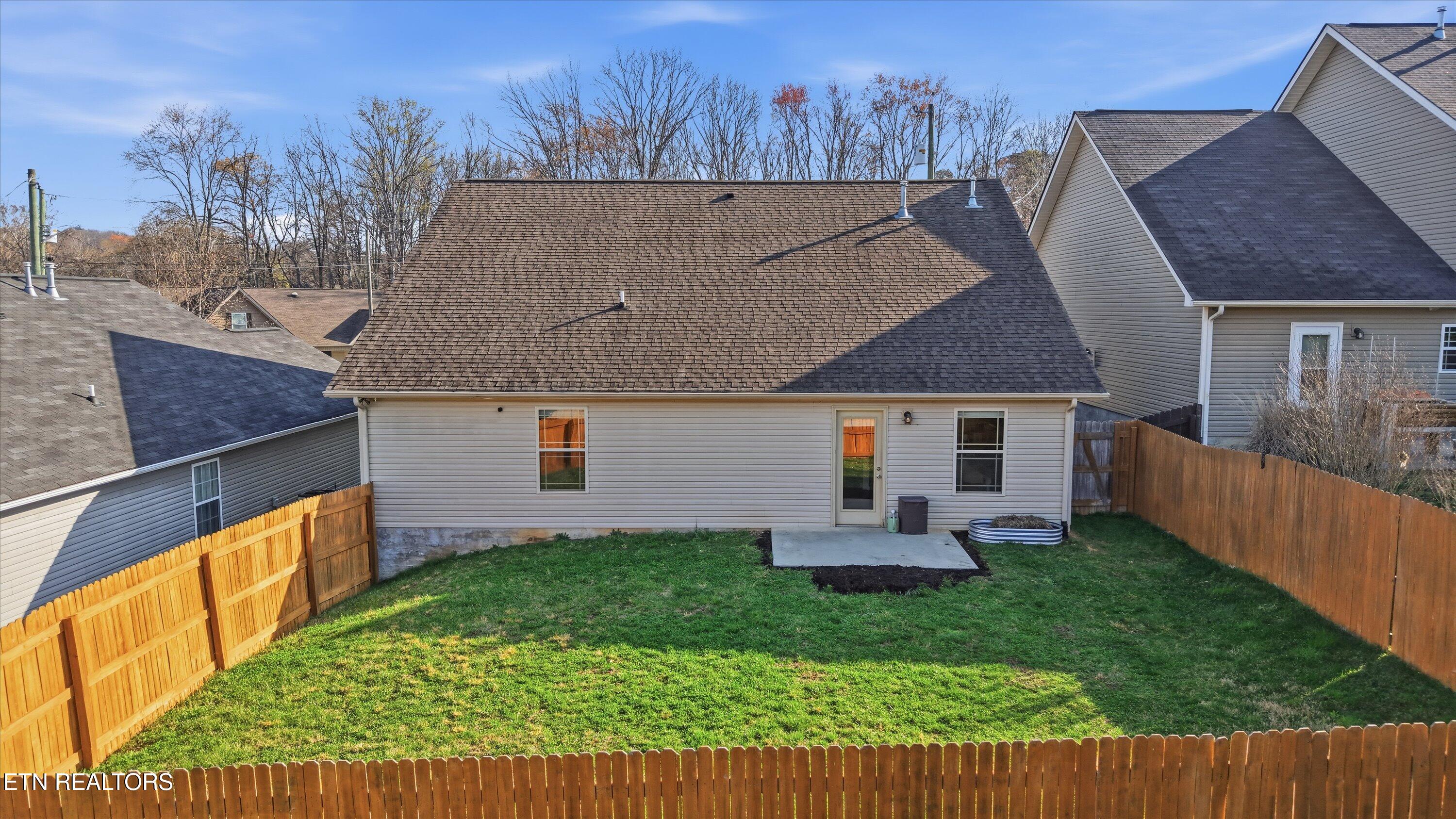 1711 Cove Oak Lane Knoxville TN 37909