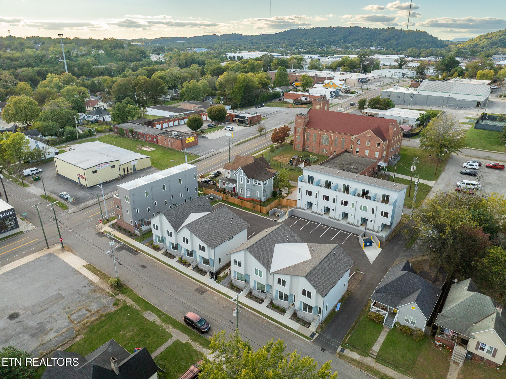 109 E Oldham Knoxville TN 37917