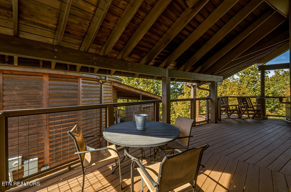 1086 Towering Oaks Drive Sevierville TN 37876