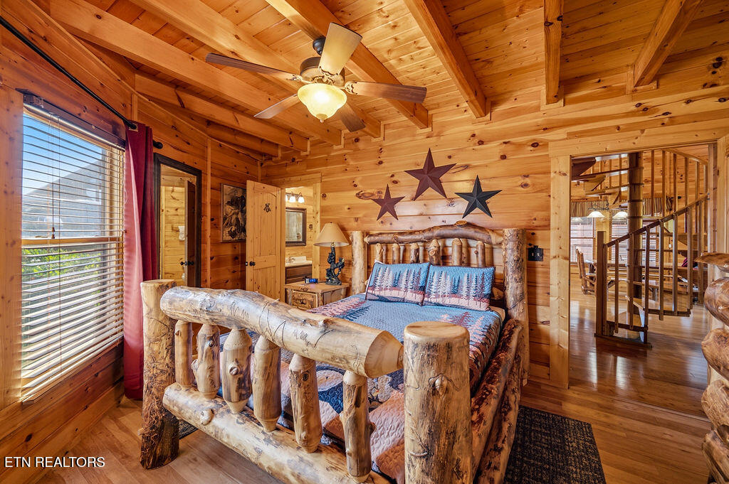 1086 Towering Oaks Drive Sevierville TN 37876